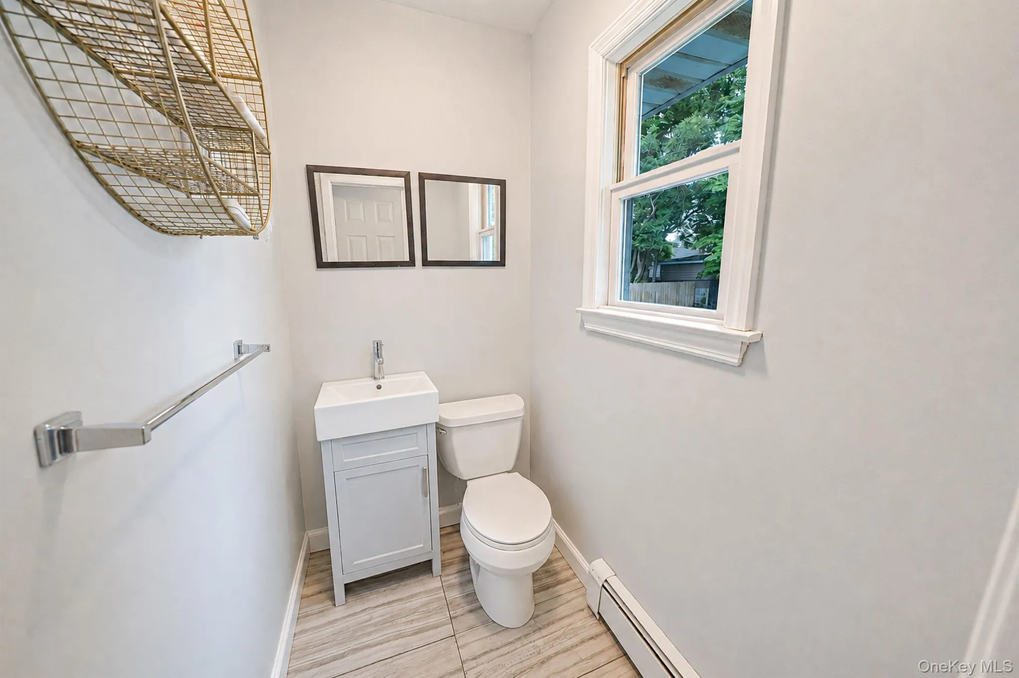 2 Amarr Drive, Brookhaven, NY, 4 Bedrooms Bedrooms, 8 Rooms Rooms,2 BathroomsBathrooms,Residential,For Rent,Amarr,0,KEY1017292 2 Amarr Drive, Brookhaven, NY, 4 Bedrooms Bedrooms, 8 Rooms Rooms,2 BathroomsBathrooms,Residential,For Rent,Amarr,0,KEY1017292