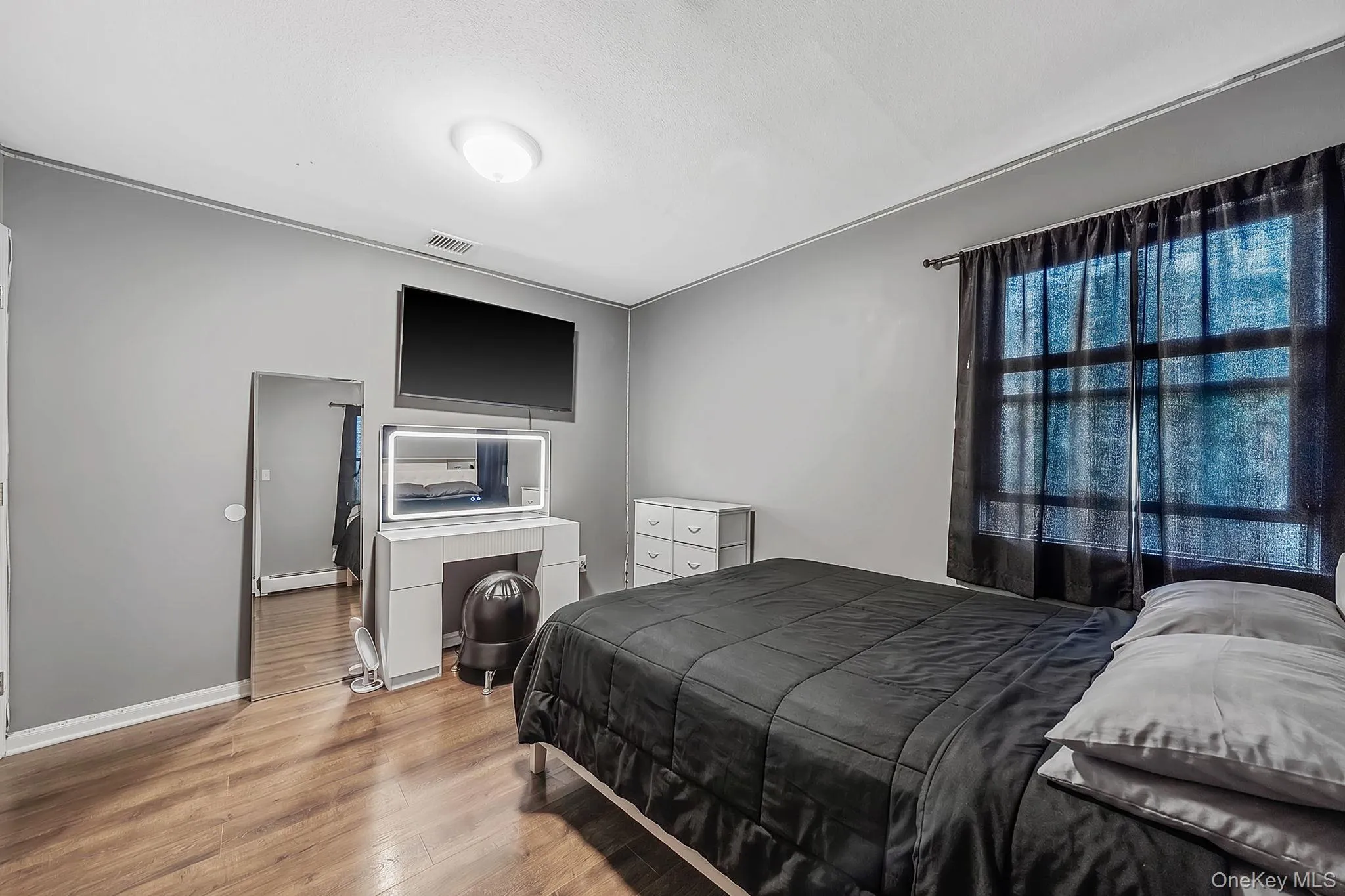 2 Amarr Drive, Brookhaven, NY, 4 Bedrooms Bedrooms, 8 Rooms Rooms,2 BathroomsBathrooms,Residential,For Rent,Amarr,0,KEY1017292 2 Amarr Drive, Brookhaven, NY, 4 Bedrooms Bedrooms, 8 Rooms Rooms,2 BathroomsBathrooms,Residential,For Rent,Amarr,0,KEY1017292