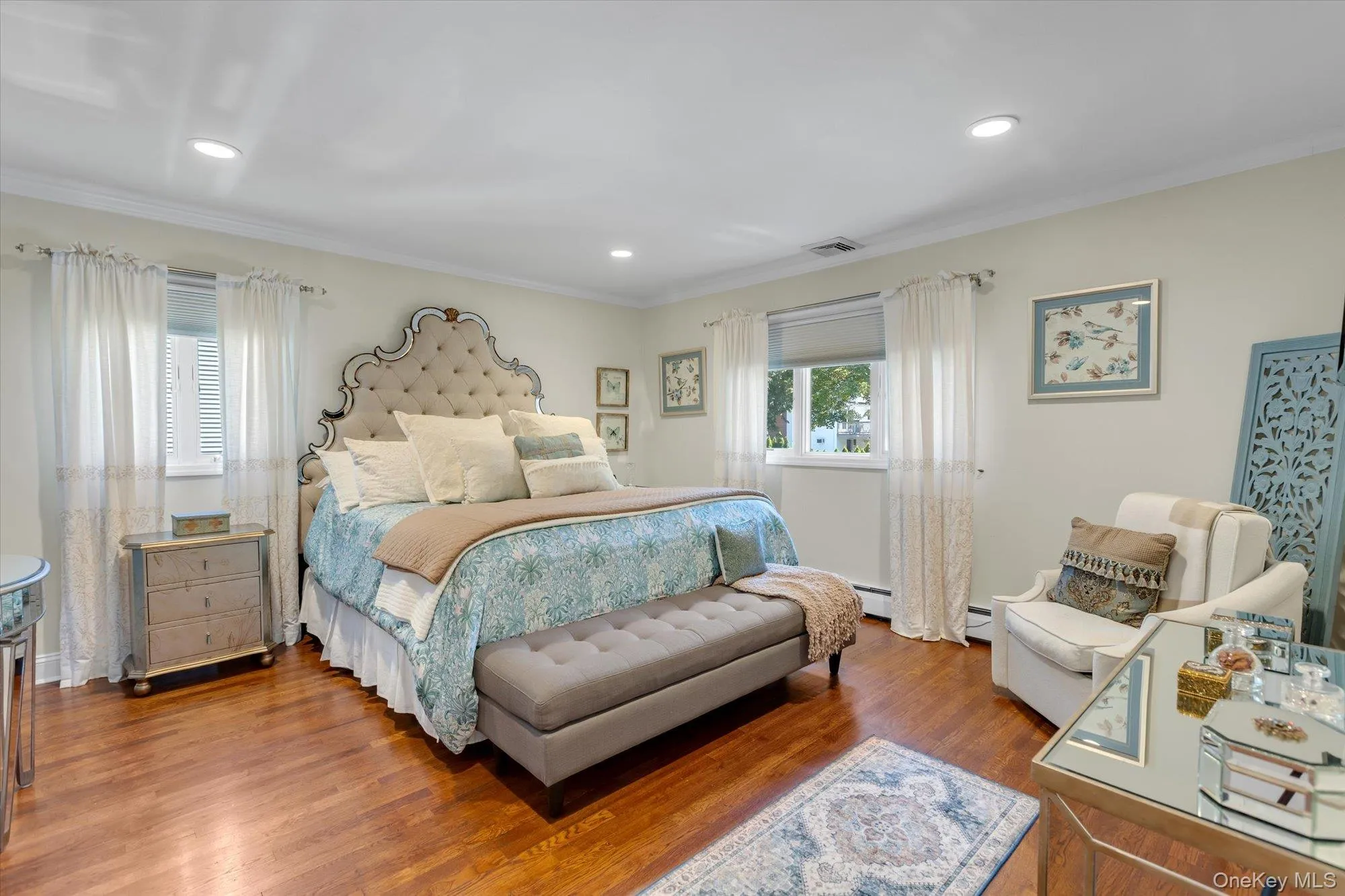 22 Villa Lane, Smithtown, NY, 4 Bedrooms Bedrooms, 8 Rooms Rooms,2 BathroomsBathrooms,Residential,For Rent,Villa,0,KEY1017293 22 Villa Lane, Smithtown, NY, 4 Bedrooms Bedrooms, 8 Rooms Rooms,2 BathroomsBathrooms,Residential,For Rent,Villa,0,KEY1017293