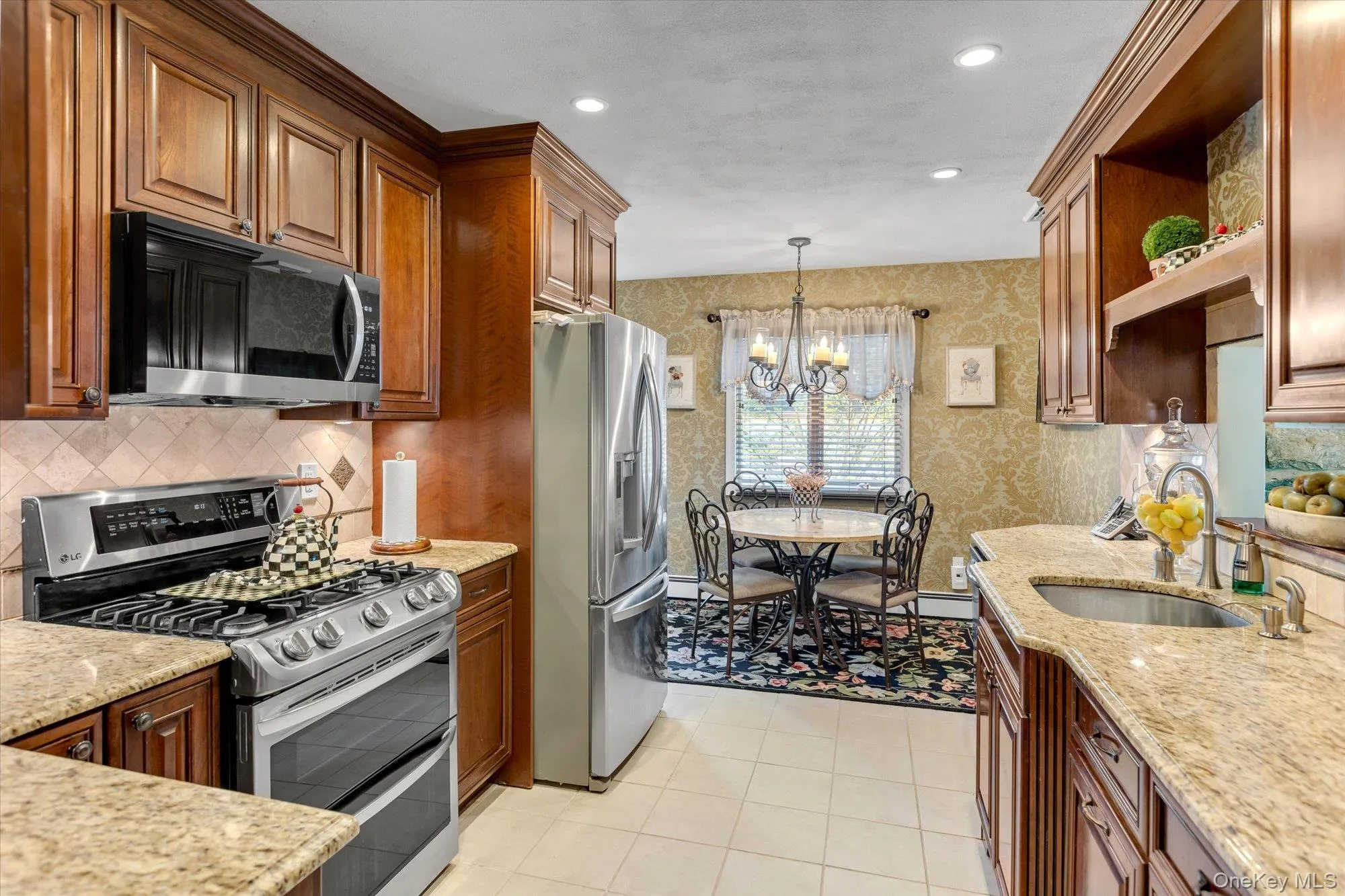 22 Villa Lane, Smithtown, NY, 4 Bedrooms Bedrooms, 8 Rooms Rooms,2 BathroomsBathrooms,Residential,For Rent,Villa,0,KEY1017293 22 Villa Lane, Smithtown, NY, 4 Bedrooms Bedrooms, 8 Rooms Rooms,2 BathroomsBathrooms,Residential,For Rent,Villa,0,KEY1017293