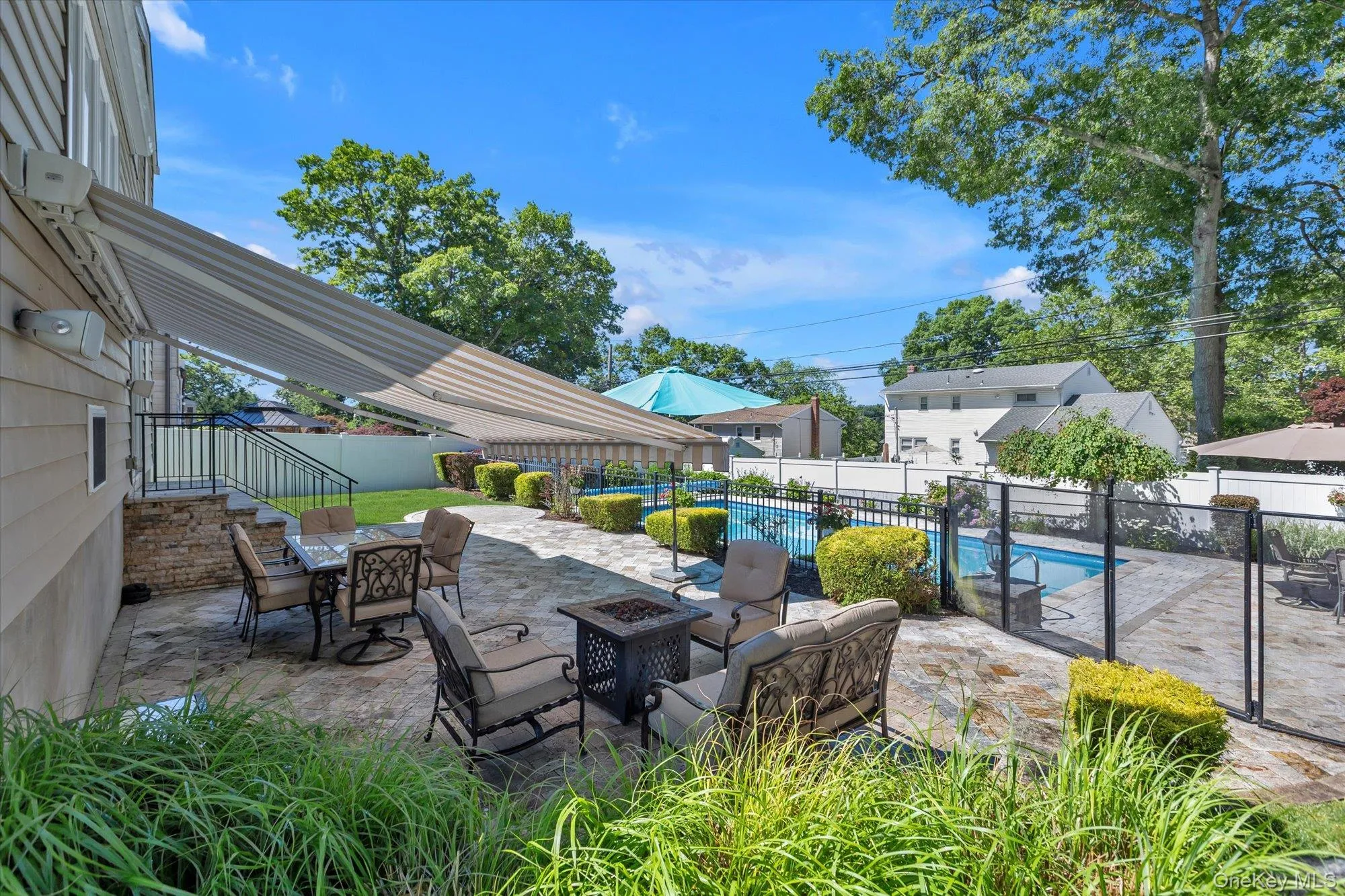 22 Villa Lane, Smithtown, NY, 4 Bedrooms Bedrooms, 8 Rooms Rooms,2 BathroomsBathrooms,Residential,For Rent,Villa,0,KEY1017293 22 Villa Lane, Smithtown, NY, 4 Bedrooms Bedrooms, 8 Rooms Rooms,2 BathroomsBathrooms,Residential,For Rent,Villa,0,KEY1017293