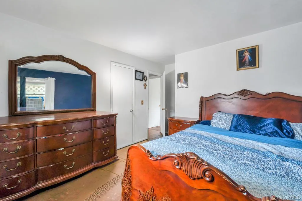 90 Pinewood Drive, Brookhaven, NY, 3 Bedrooms Bedrooms, 6 Rooms Rooms,1 BathroomBathrooms,Residential,For Rent,Pinewood,0,1017294 90 Pinewood Drive, Brookhaven, NY, 3 Bedrooms Bedrooms, 6 Rooms Rooms,1 BathroomBathrooms,Residential,For Rent,Pinewood,0,1017294