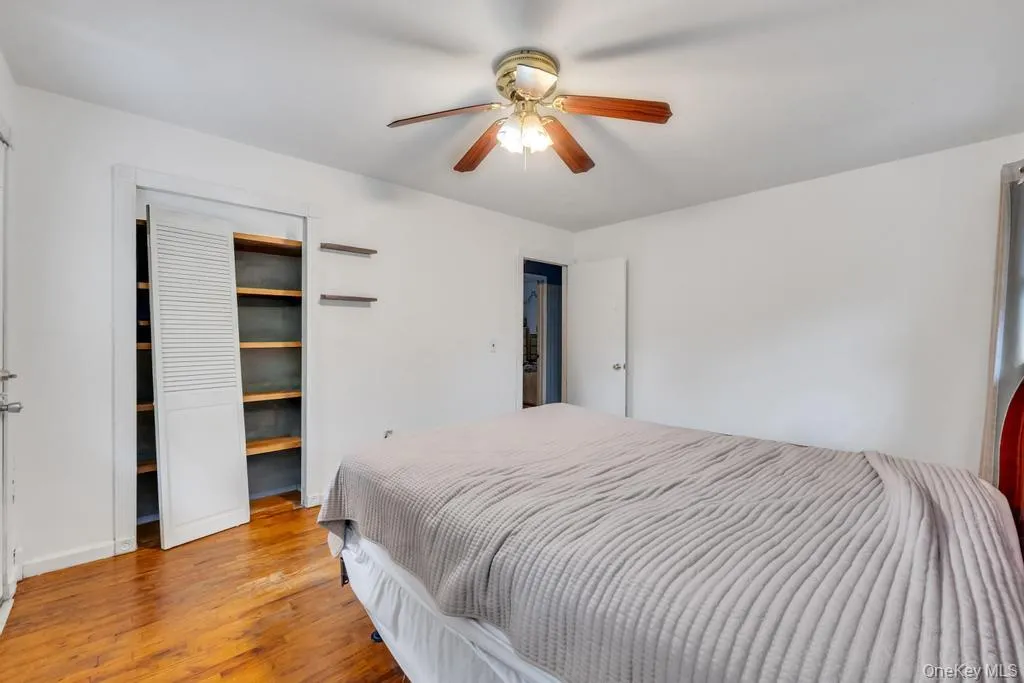 90 Pinewood Drive, Brookhaven, NY, 3 Bedrooms Bedrooms, 6 Rooms Rooms,1 BathroomBathrooms,Residential,For Rent,Pinewood,0,1017294 90 Pinewood Drive, Brookhaven, NY, 3 Bedrooms Bedrooms, 6 Rooms Rooms,1 BathroomBathrooms,Residential,For Rent,Pinewood,0,1017294