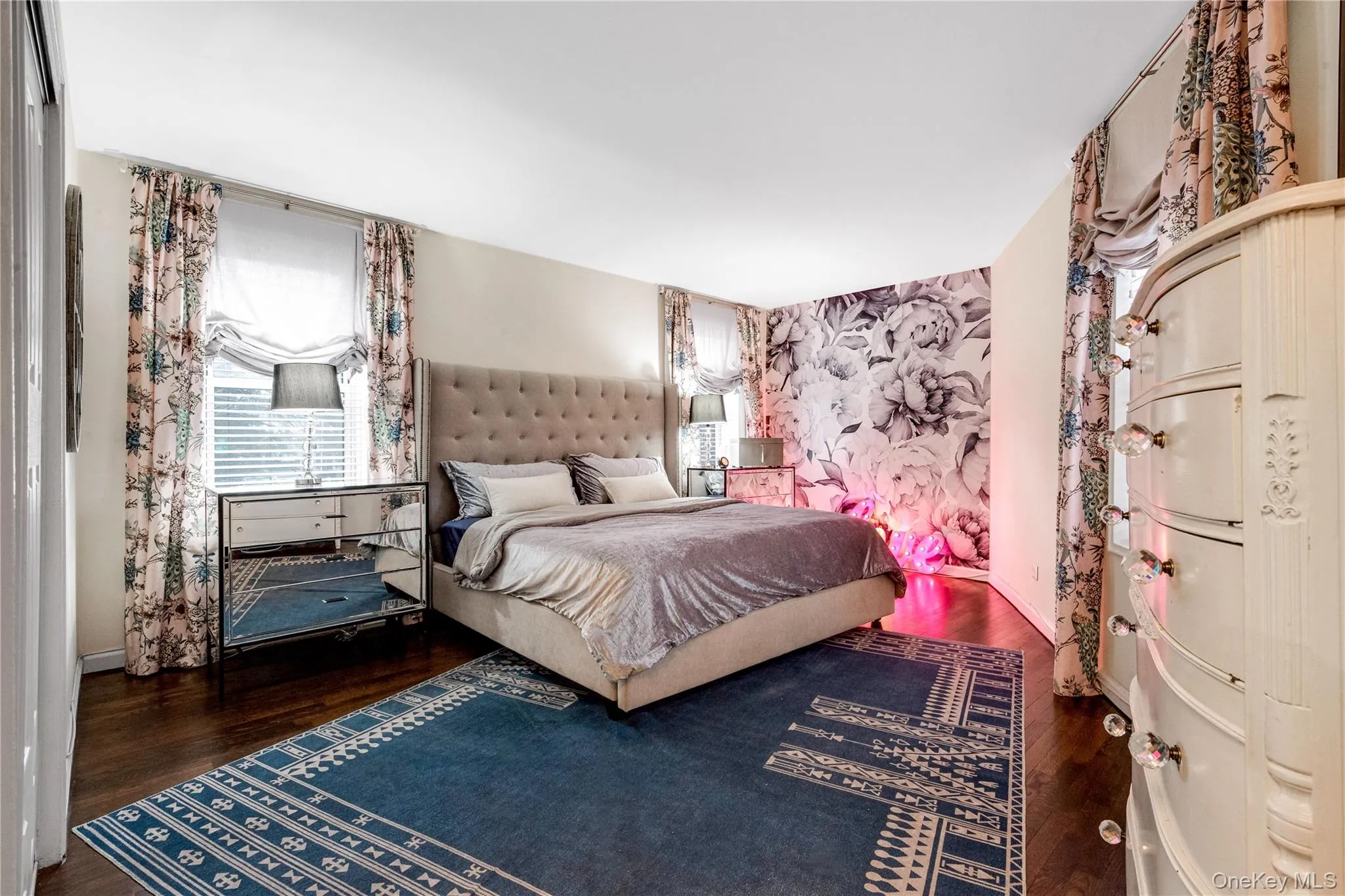 74-45 Yellowstone Boulevard, New York, NY, 2 Bedrooms Bedrooms, 6 Rooms Rooms,1 BathroomBathrooms,Residential,For Rent,Yellowstone,0,1017299 74-45 Yellowstone Boulevard, New York, NY, 2 Bedrooms Bedrooms, 6 Rooms Rooms,1 BathroomBathrooms,Residential,For Rent,Yellowstone,0,1017299