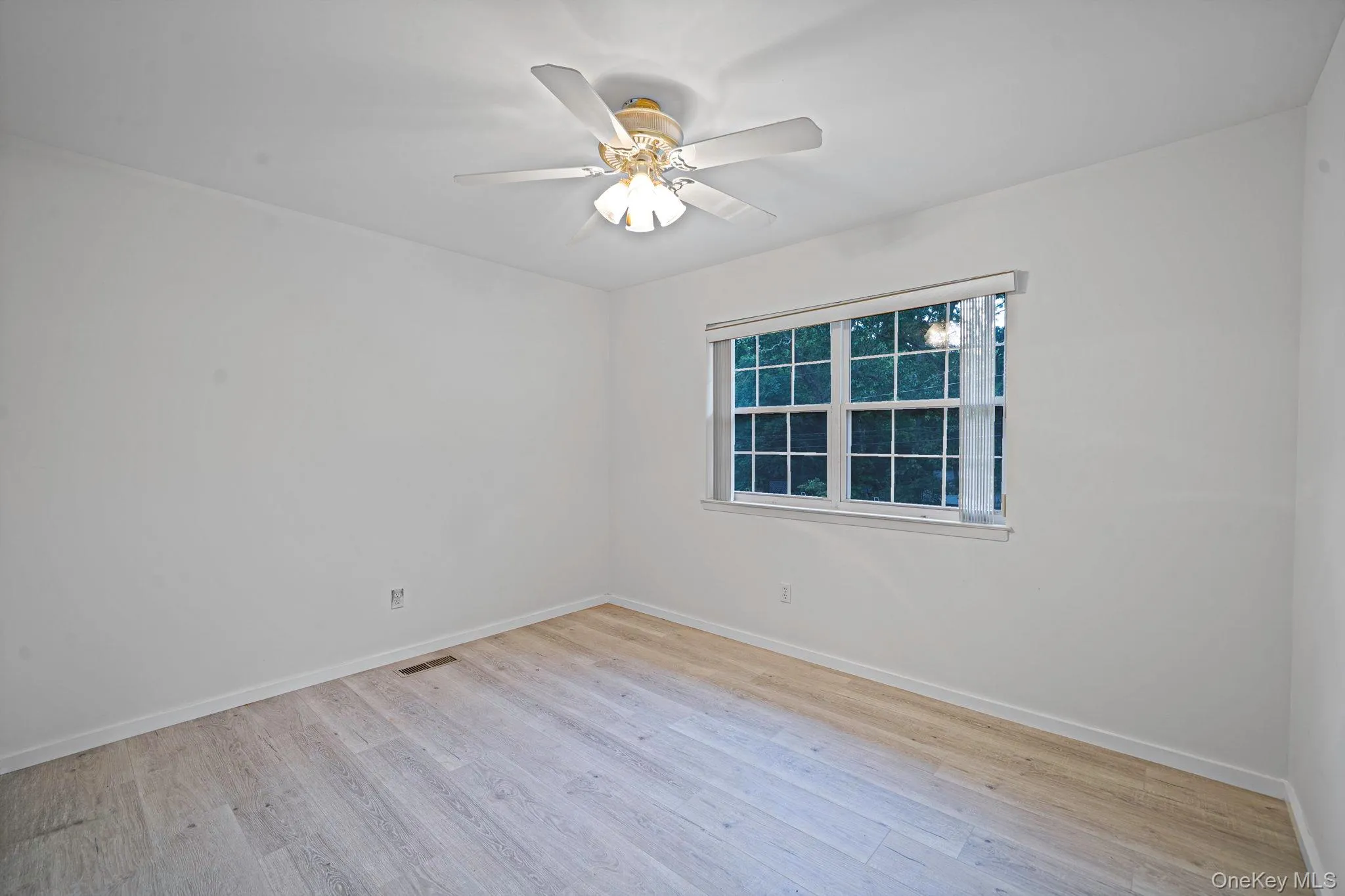 2 Community Road, Brookhaven, NY, 3 Bedrooms Bedrooms, 9 Rooms Rooms,2 BathroomsBathrooms,Residential,For Rent,Community,0,1017305 2 Community Road, Brookhaven, NY, 3 Bedrooms Bedrooms, 9 Rooms Rooms,2 BathroomsBathrooms,Residential,For Rent,Community,0,1017305