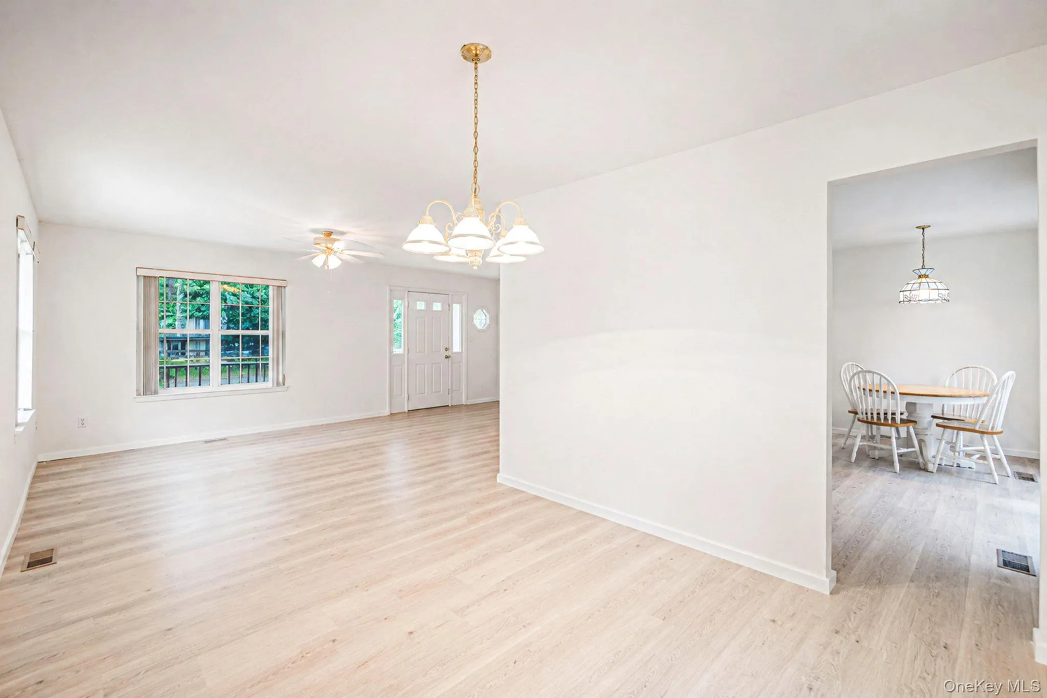 2 Community Road, Brookhaven, NY, 3 Bedrooms Bedrooms, 9 Rooms Rooms,2 BathroomsBathrooms,Residential,For Rent,Community,0,1017305 2 Community Road, Brookhaven, NY, 3 Bedrooms Bedrooms, 9 Rooms Rooms,2 BathroomsBathrooms,Residential,For Rent,Community,0,1017305