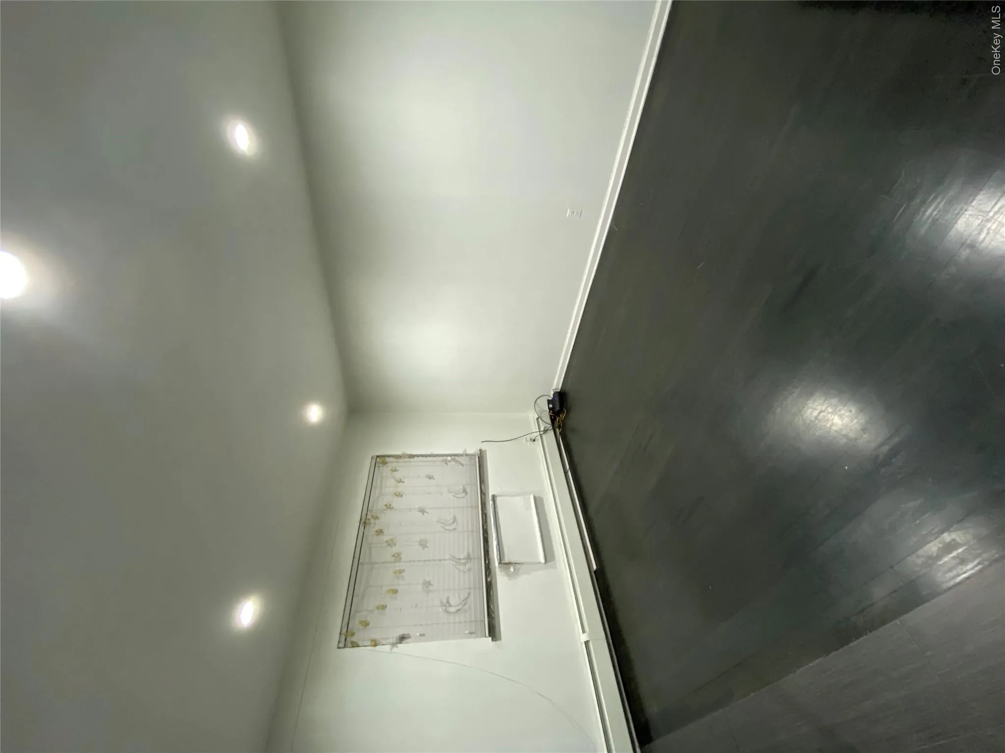 32-28 42nd Street, New York, NY, 1 Bedroom Bedrooms, 3 Rooms Rooms,1 BathroomBathrooms,Residential Lease,For Rent,42nd,0,1017306 32-28 42nd Street, New York, NY, 1 Bedroom Bedrooms, 3 Rooms Rooms,1 BathroomBathrooms,Residential Lease,For Rent,42nd,0,1017306
