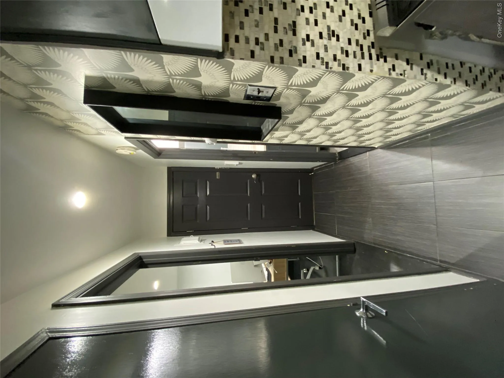 32-28 42nd Street, New York, NY, 1 Bedroom Bedrooms, 3 Rooms Rooms,1 BathroomBathrooms,Residential Lease,For Rent,42nd,0,1017306 32-28 42nd Street, New York, NY, 1 Bedroom Bedrooms, 3 Rooms Rooms,1 BathroomBathrooms,Residential Lease,For Rent,42nd,0,1017306