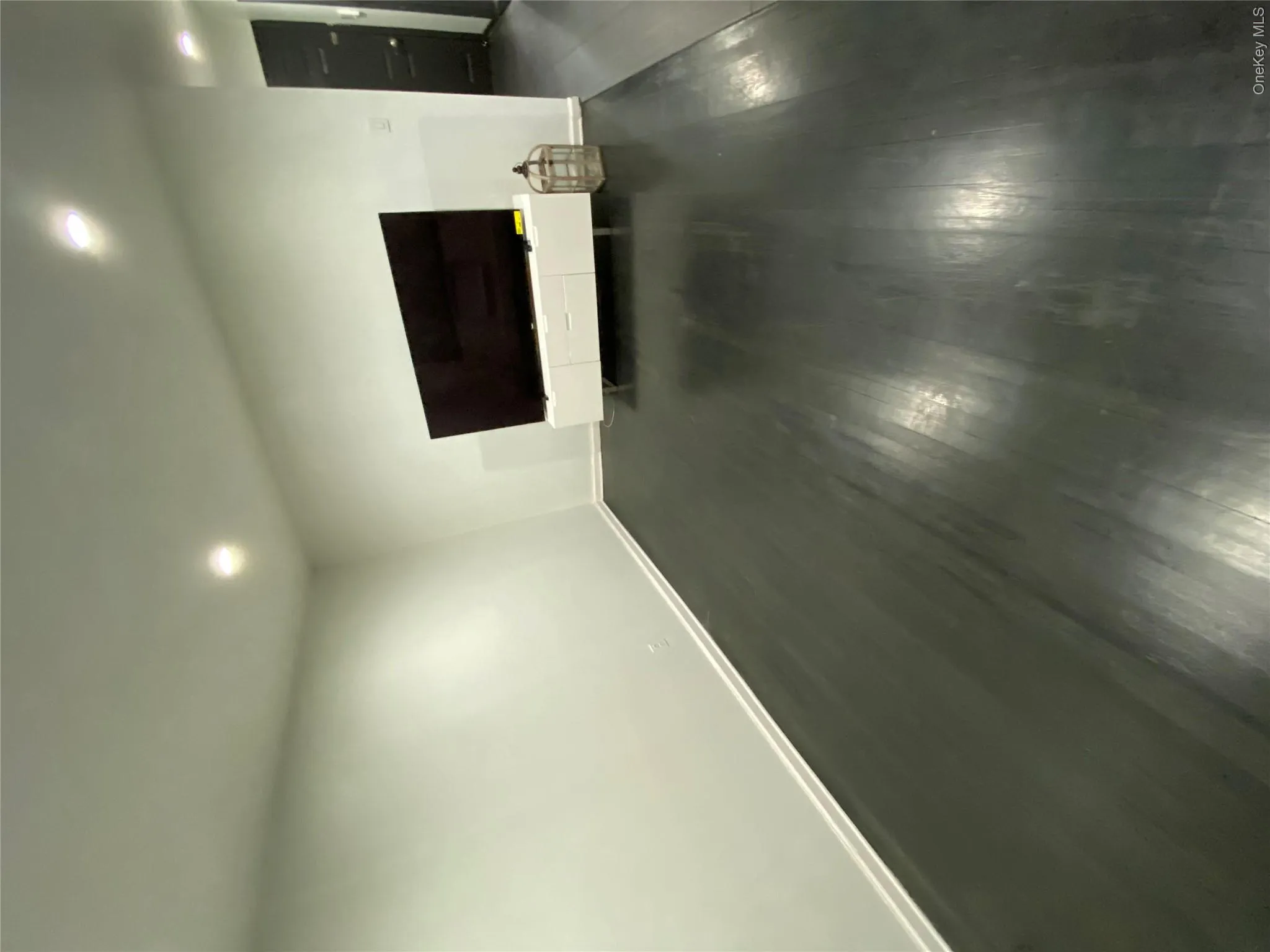 32-28 42nd Street, New York, NY, 1 Bedroom Bedrooms, 3 Rooms Rooms,1 BathroomBathrooms,Residential Lease,For Rent,42nd,0,1017306 32-28 42nd Street, New York, NY, 1 Bedroom Bedrooms, 3 Rooms Rooms,1 BathroomBathrooms,Residential Lease,For Rent,42nd,0,1017306