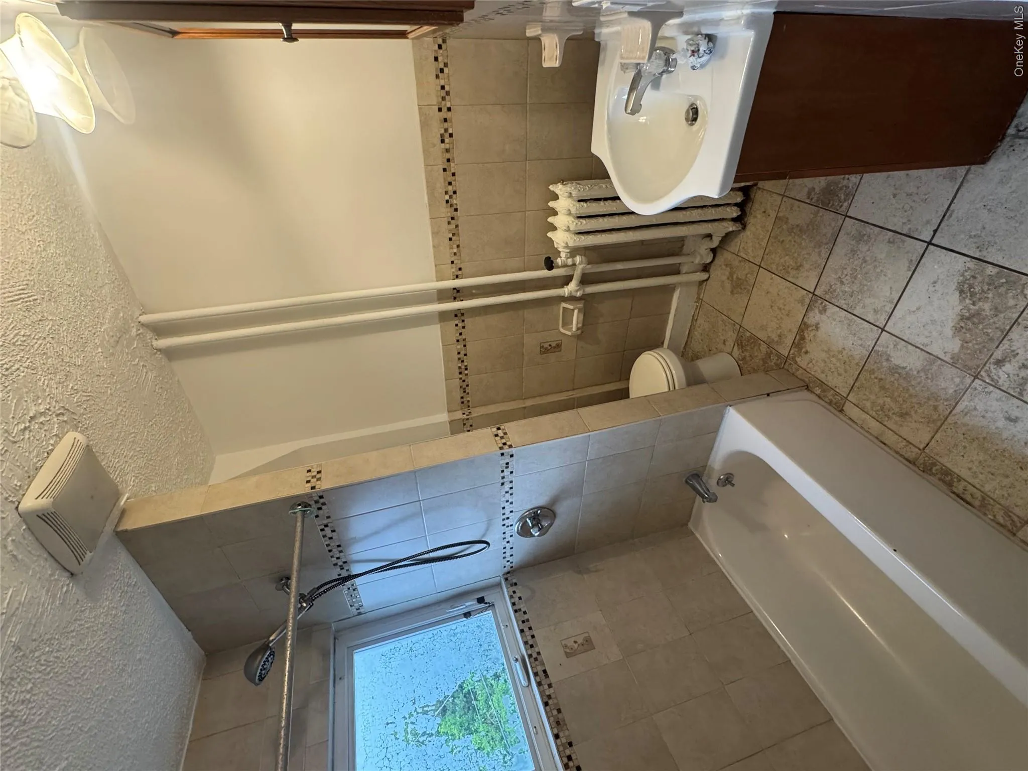 525 5th Street, Mount Vernon, NY, 3 Bedrooms Bedrooms, 5 Rooms Rooms,1 BathroomBathrooms,Residential Lease,For Rent,5th,0,1017309 525 5th Street, Mount Vernon, NY, 3 Bedrooms Bedrooms, 5 Rooms Rooms,1 BathroomBathrooms,Residential Lease,For Rent,5th,0,1017309