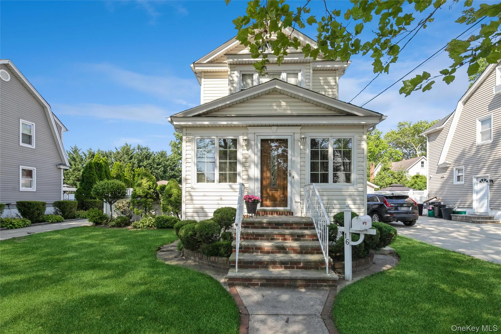 16 Devon Street, Hempstead, NY, 3 Bedrooms Bedrooms, 6 Rooms Rooms,1 BathroomBathrooms,Residential,For Rent,Devon,0,1017315 16 Devon Street, Hempstead, NY, 3 Bedrooms Bedrooms, 6 Rooms Rooms,1 BathroomBathrooms,Residential,For Rent,Devon,0,1017315