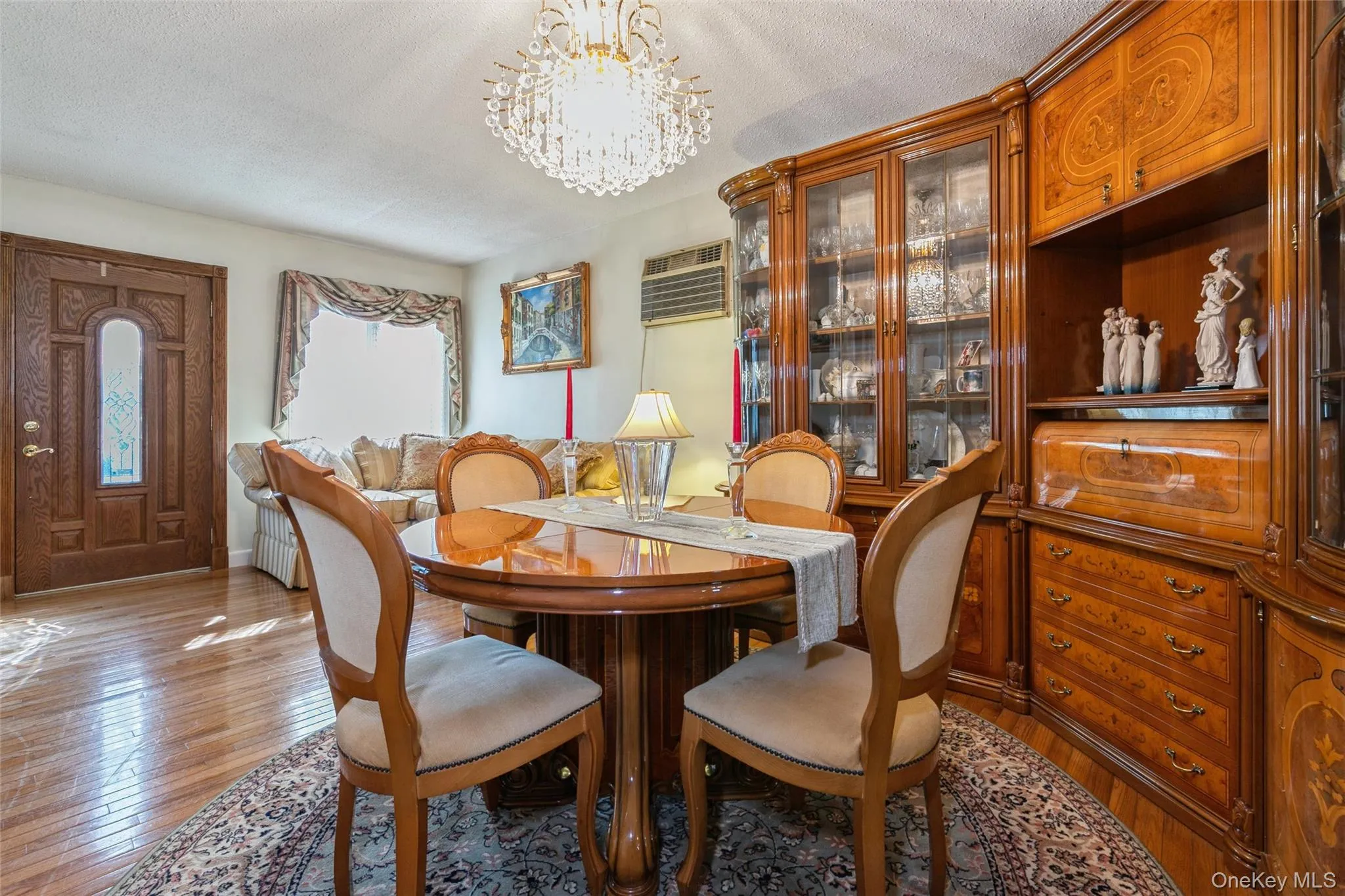 16 Devon Street, Hempstead, NY, 3 Bedrooms Bedrooms, 6 Rooms Rooms,1 BathroomBathrooms,Residential,For Rent,Devon,0,1017315 16 Devon Street, Hempstead, NY, 3 Bedrooms Bedrooms, 6 Rooms Rooms,1 BathroomBathrooms,Residential,For Rent,Devon,0,1017315