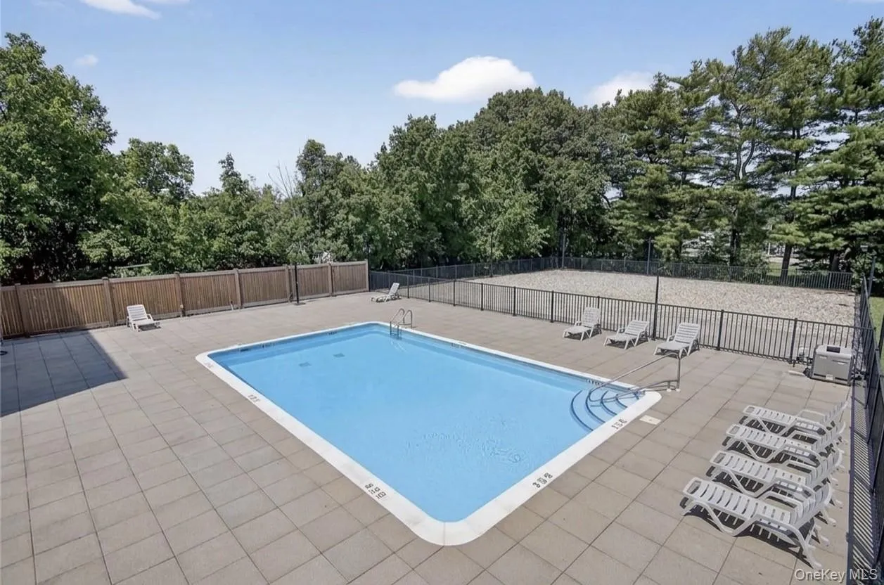 175 Maple Avenue, North Hempstead, NY, 2 Bedrooms Bedrooms, 4 Rooms Rooms,2 BathroomsBathrooms,Residential,For Rent,Maple,0,KEY1017320 175 Maple Avenue, North Hempstead, NY, 2 Bedrooms Bedrooms, 4 Rooms Rooms,2 BathroomsBathrooms,Residential,For Rent,Maple,0,KEY1017320