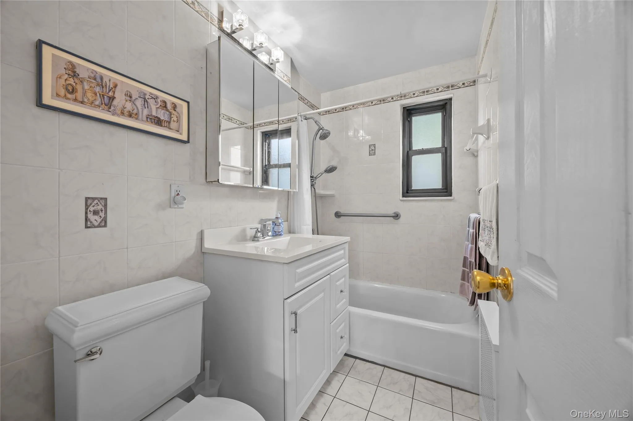 16-14 160th Street, New York, NY, 1 Bedroom Bedrooms, 5 Rooms Rooms,1 BathroomBathrooms,Residential,For Rent,160th,0,1017324 16-14 160th Street, New York, NY, 1 Bedroom Bedrooms, 5 Rooms Rooms,1 BathroomBathrooms,Residential,For Rent,160th,0,1017324