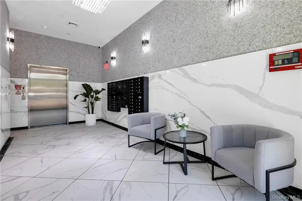 15 End Avenue, New York, NY, 2 Bedrooms Bedrooms, 4 Rooms Rooms,2 BathroomsBathrooms,Residential,For Rent,End,0,1017326 15 End Avenue, New York, NY, 2 Bedrooms Bedrooms, 4 Rooms Rooms,2 BathroomsBathrooms,Residential,For Rent,End,0,1017326