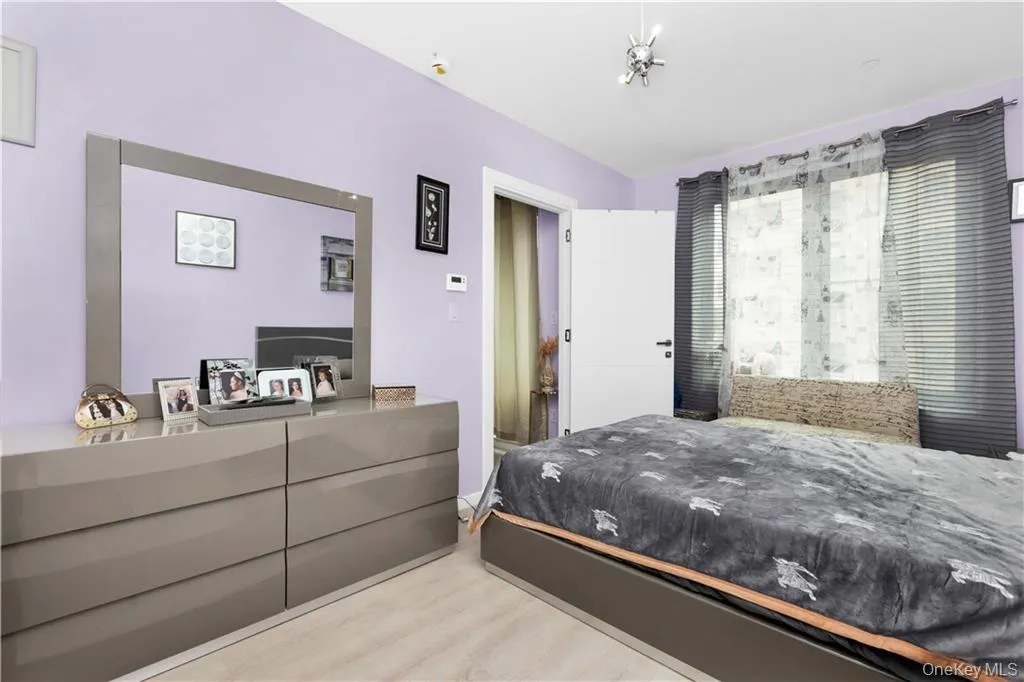 15 End Avenue, New York, NY, 2 Bedrooms Bedrooms, 4 Rooms Rooms,2 BathroomsBathrooms,Residential,For Rent,End,0,1017326 15 End Avenue, New York, NY, 2 Bedrooms Bedrooms, 4 Rooms Rooms,2 BathroomsBathrooms,Residential,For Rent,End,0,1017326