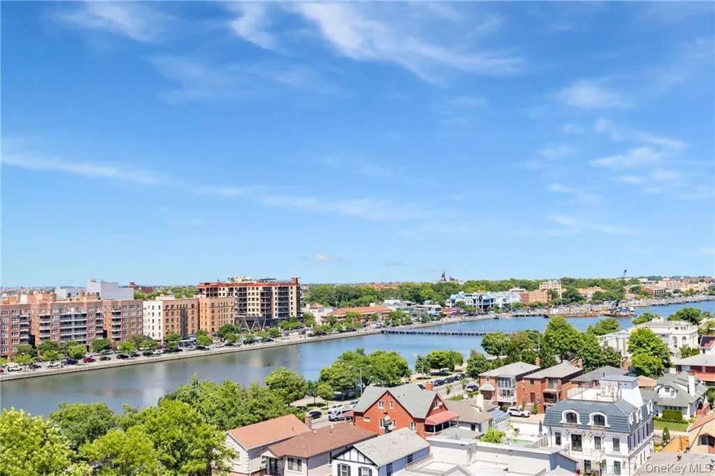 15 End Avenue, New York, NY, 2 Bedrooms Bedrooms, 4 Rooms Rooms,2 BathroomsBathrooms,Residential,For Rent,End,0,1017326 15 End Avenue, New York, NY, 2 Bedrooms Bedrooms, 4 Rooms Rooms,2 BathroomsBathrooms,Residential,For Rent,End,0,1017326