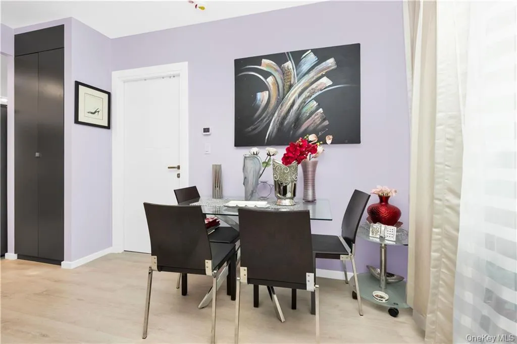 15 End Avenue, New York, NY, 2 Bedrooms Bedrooms, 4 Rooms Rooms,2 BathroomsBathrooms,Residential,For Rent,End,0,1017326 15 End Avenue, New York, NY, 2 Bedrooms Bedrooms, 4 Rooms Rooms,2 BathroomsBathrooms,Residential,For Rent,End,0,1017326