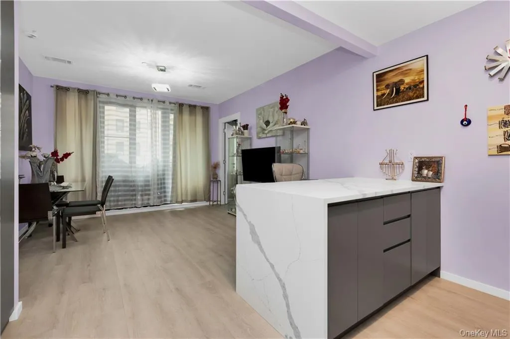 15 End Avenue, New York, NY, 2 Bedrooms Bedrooms, 4 Rooms Rooms,2 BathroomsBathrooms,Residential,For Rent,End,0,1017326 15 End Avenue, New York, NY, 2 Bedrooms Bedrooms, 4 Rooms Rooms,2 BathroomsBathrooms,Residential,For Rent,End,0,1017326