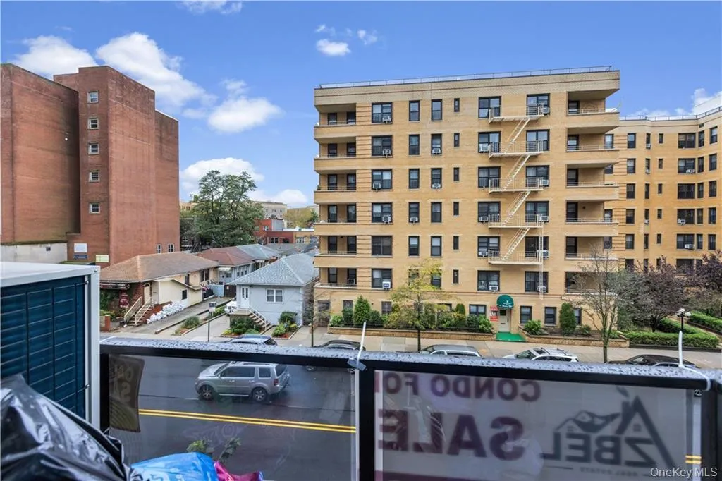 15 End Avenue, New York, NY, 2 Bedrooms Bedrooms, 4 Rooms Rooms,2 BathroomsBathrooms,Residential,For Rent,End,0,1017326 15 End Avenue, New York, NY, 2 Bedrooms Bedrooms, 4 Rooms Rooms,2 BathroomsBathrooms,Residential,For Rent,End,0,1017326