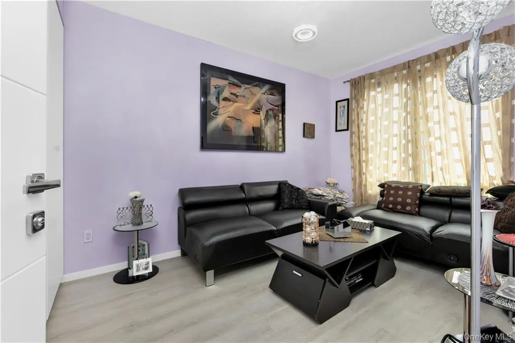 15 End Avenue, New York, NY, 2 Bedrooms Bedrooms, 4 Rooms Rooms,2 BathroomsBathrooms,Residential,For Rent,End,0,1017326 15 End Avenue, New York, NY, 2 Bedrooms Bedrooms, 4 Rooms Rooms,2 BathroomsBathrooms,Residential,For Rent,End,0,1017326