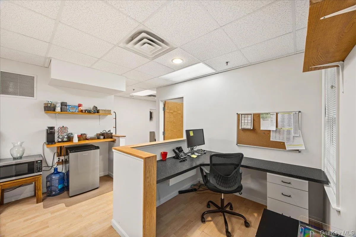 334 Underhill Avenue, Yorktown, NY, ,Commercial Lease,For Rent,Underhill,0,1017333 334 Underhill Avenue, Yorktown, NY, ,Commercial Lease,For Rent,Underhill,0,1017333