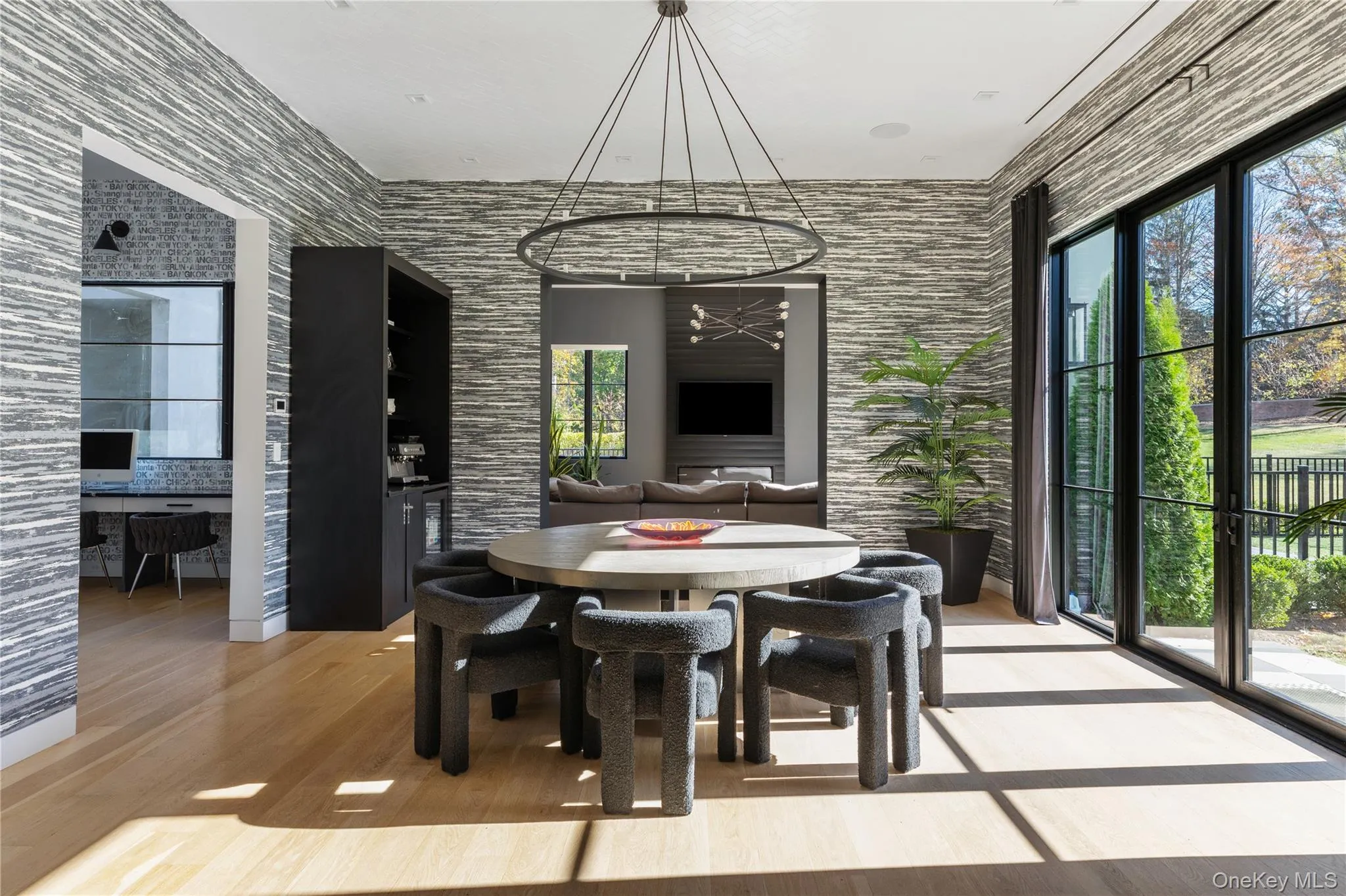 199 Lattingtown Road, Oyster Bay, NY, 7 Bedrooms Bedrooms, 24 Rooms Rooms,6 BathroomsBathrooms,Residential,For Rent,Lattingtown,0,1017340 199 Lattingtown Road, Oyster Bay, NY, 7 Bedrooms Bedrooms, 24 Rooms Rooms,6 BathroomsBathrooms,Residential,For Rent,Lattingtown,0,1017340