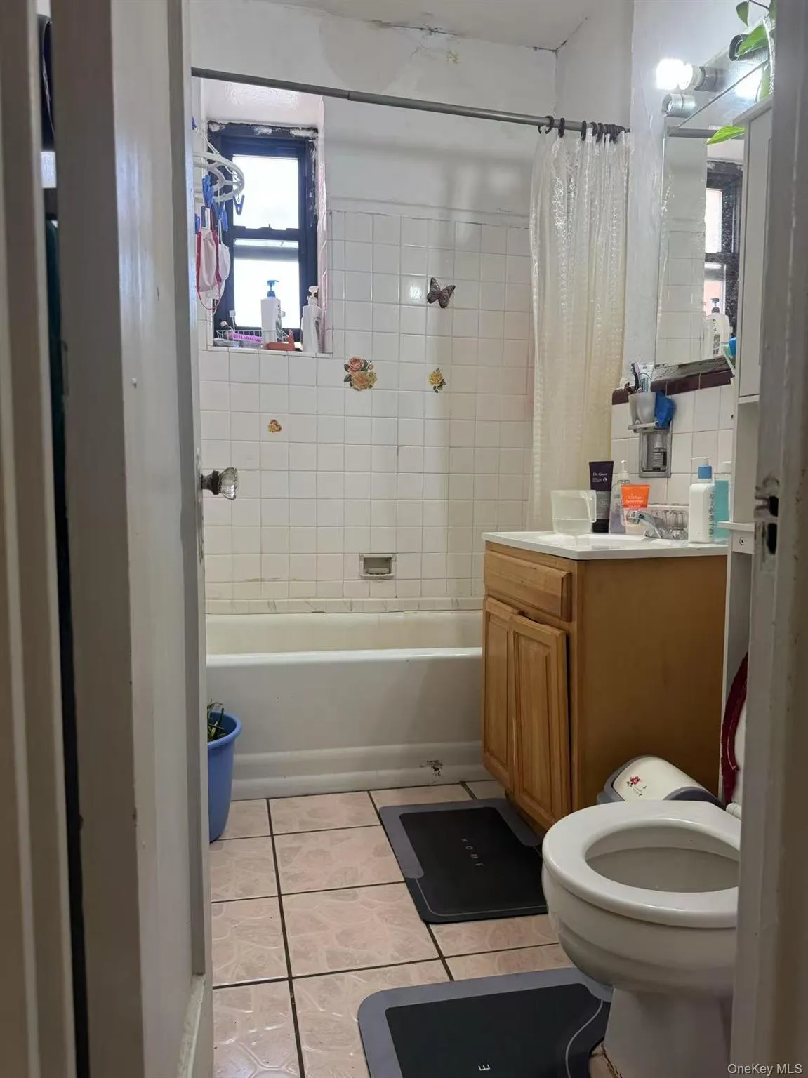 83-06 Vietor Avenue, New York, NY, 1 Bedroom Bedrooms, 3 Rooms Rooms,1 BathroomBathrooms,Residential,For Rent,Vietor,0,1017341 83-06 Vietor Avenue, New York, NY, 1 Bedroom Bedrooms, 3 Rooms Rooms,1 BathroomBathrooms,Residential,For Rent,Vietor,0,1017341