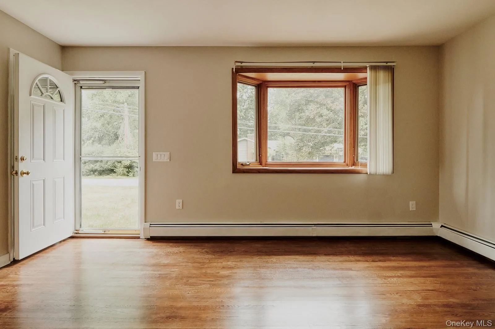 5 Orchard Street, Rhinebeck, NY, 3 Bedrooms Bedrooms, 6 Rooms Rooms,1 BathroomBathrooms,Residential,For Rent,Orchard,0,1017343 5 Orchard Street, Rhinebeck, NY, 3 Bedrooms Bedrooms, 6 Rooms Rooms,1 BathroomBathrooms,Residential,For Rent,Orchard,0,1017343