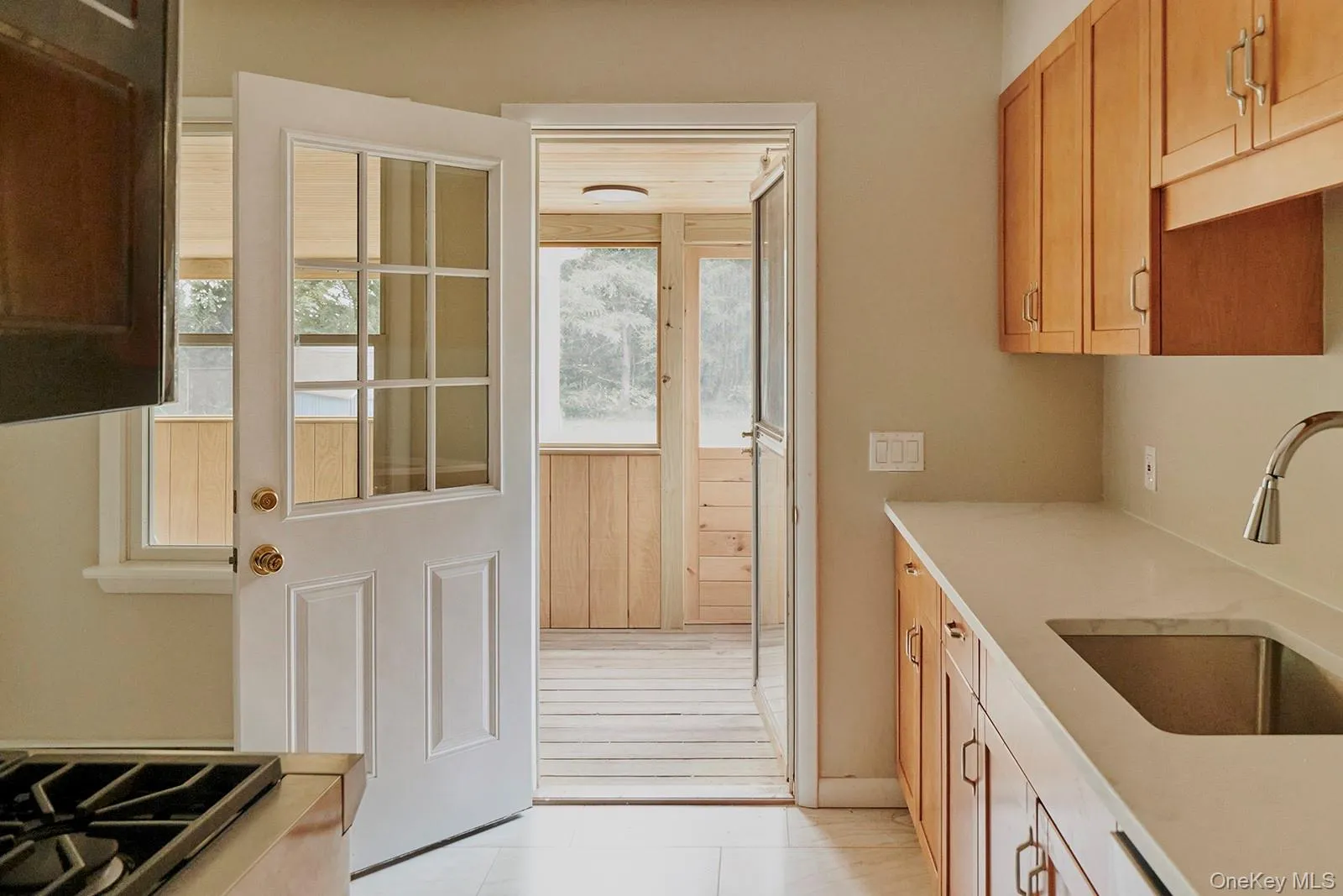 5 Orchard Street, Rhinebeck, NY, 3 Bedrooms Bedrooms, 6 Rooms Rooms,1 BathroomBathrooms,Residential,For Rent,Orchard,0,1017343 5 Orchard Street, Rhinebeck, NY, 3 Bedrooms Bedrooms, 6 Rooms Rooms,1 BathroomBathrooms,Residential,For Rent,Orchard,0,1017343