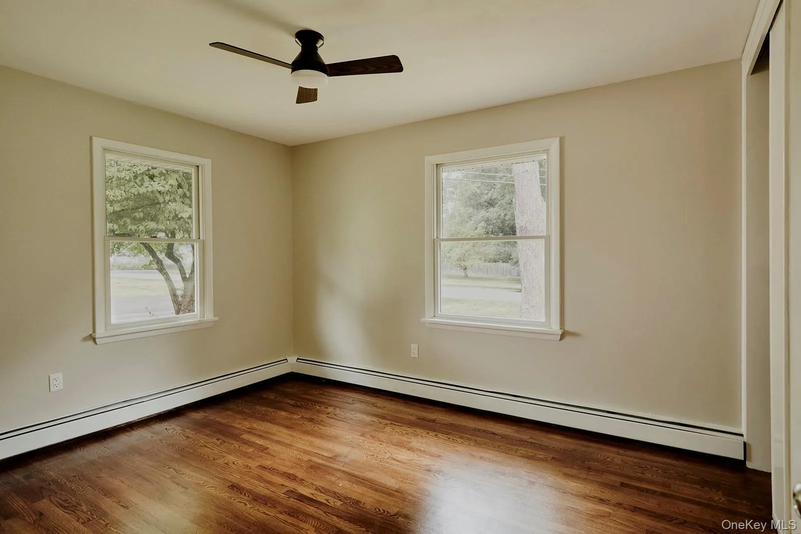 5 Orchard Street, Rhinebeck, NY, 3 Bedrooms Bedrooms, 6 Rooms Rooms,1 BathroomBathrooms,Residential,For Rent,Orchard,0,1017343 5 Orchard Street, Rhinebeck, NY, 3 Bedrooms Bedrooms, 6 Rooms Rooms,1 BathroomBathrooms,Residential,For Rent,Orchard,0,1017343
