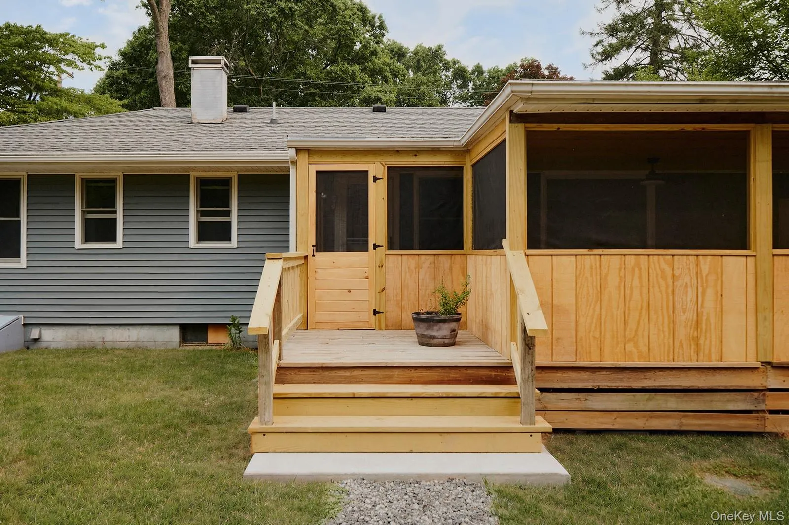 5 Orchard Street, Rhinebeck, NY, 3 Bedrooms Bedrooms, 6 Rooms Rooms,1 BathroomBathrooms,Residential,For Rent,Orchard,0,1017343 5 Orchard Street, Rhinebeck, NY, 3 Bedrooms Bedrooms, 6 Rooms Rooms,1 BathroomBathrooms,Residential,For Rent,Orchard,0,1017343