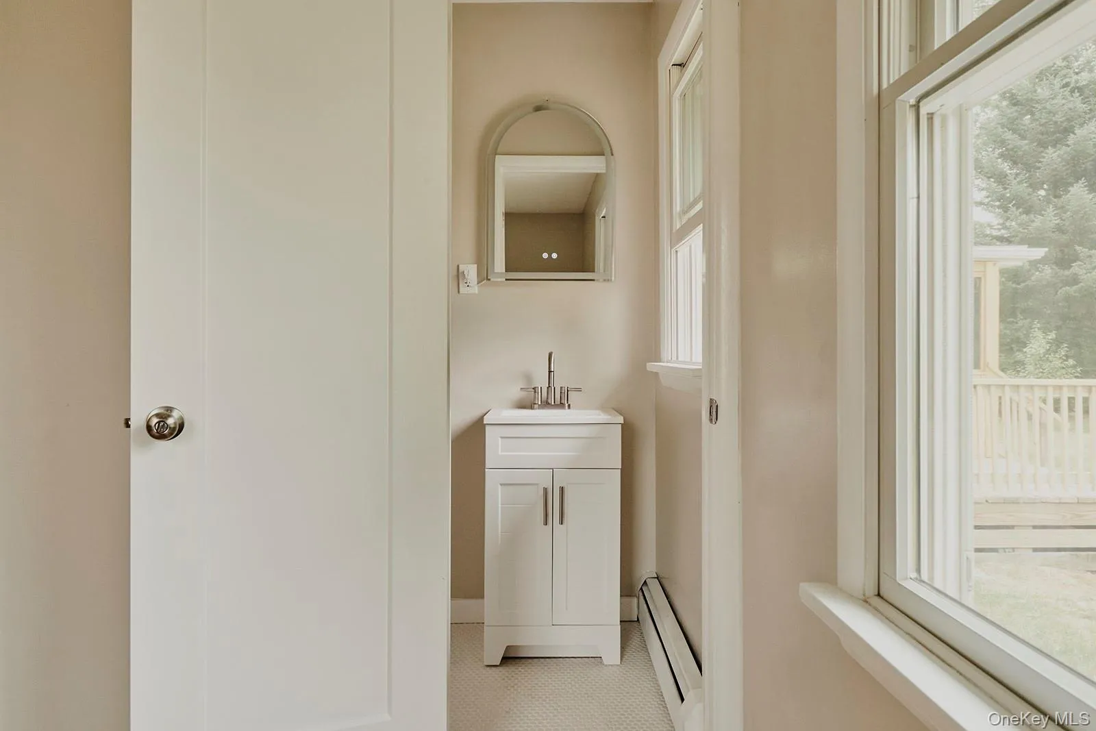 5 Orchard Street, Rhinebeck, NY, 3 Bedrooms Bedrooms, 6 Rooms Rooms,1 BathroomBathrooms,Residential,For Rent,Orchard,0,1017343 5 Orchard Street, Rhinebeck, NY, 3 Bedrooms Bedrooms, 6 Rooms Rooms,1 BathroomBathrooms,Residential,For Rent,Orchard,0,1017343