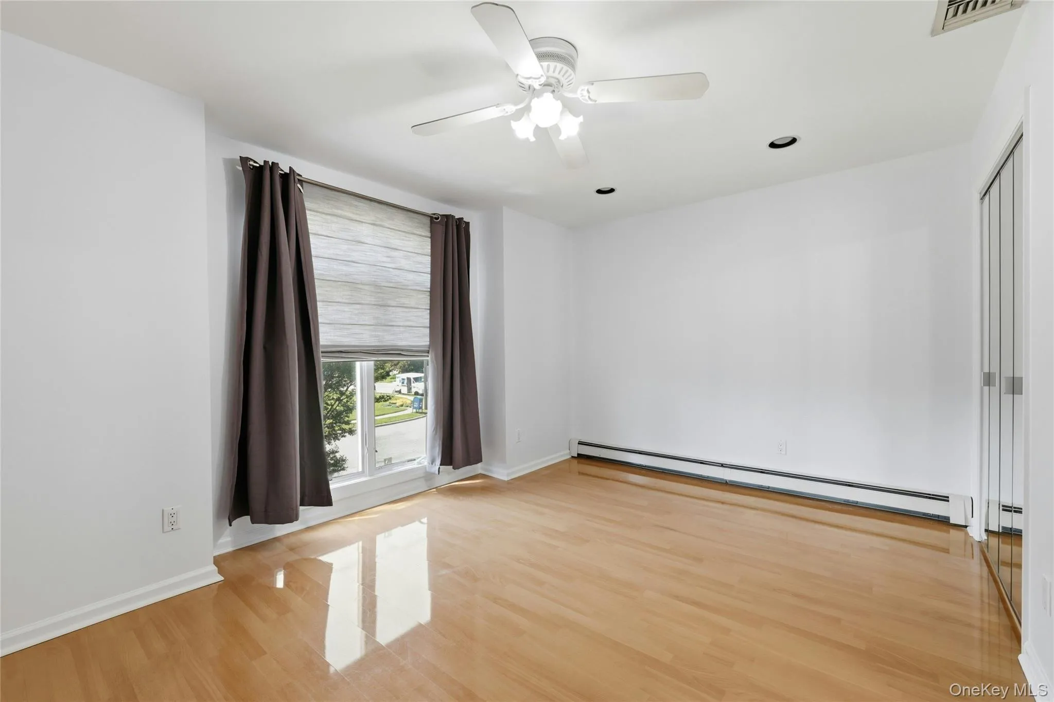852 Jackson Avenue, Hempstead, NY, 4 Bedrooms Bedrooms, 11 Rooms Rooms,2 BathroomsBathrooms,Residential,For Rent,Jackson,0,1017348 852 Jackson Avenue, Hempstead, NY, 4 Bedrooms Bedrooms, 11 Rooms Rooms,2 BathroomsBathrooms,Residential,For Rent,Jackson,0,1017348