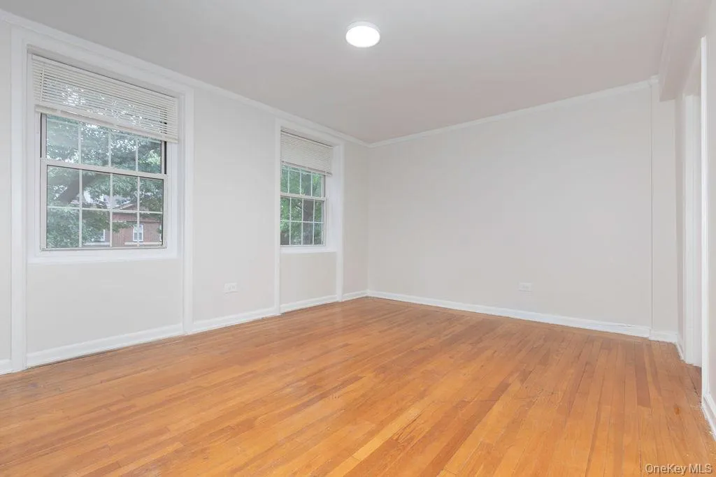 1344 Midland Avenue, Yonkers, NY, 1 Bedroom Bedrooms, 3 Rooms Rooms,1 BathroomBathrooms,Residential,For Rent,Midland,0,KEY1017359 1344 Midland Avenue, Yonkers, NY, 1 Bedroom Bedrooms, 3 Rooms Rooms,1 BathroomBathrooms,Residential,For Rent,Midland,0,KEY1017359