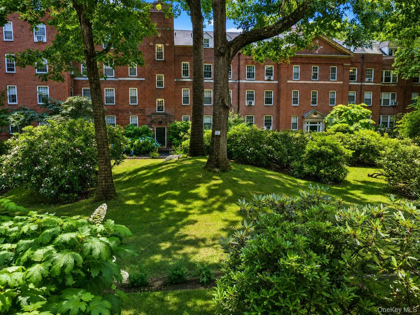 1344 Midland Avenue, Yonkers, NY, 1 Bedroom Bedrooms, 3 Rooms Rooms,1 BathroomBathrooms,Residential,For Rent,Midland,0,KEY1017359 1344 Midland Avenue, Yonkers, NY, 1 Bedroom Bedrooms, 3 Rooms Rooms,1 BathroomBathrooms,Residential,For Rent,Midland,0,KEY1017359