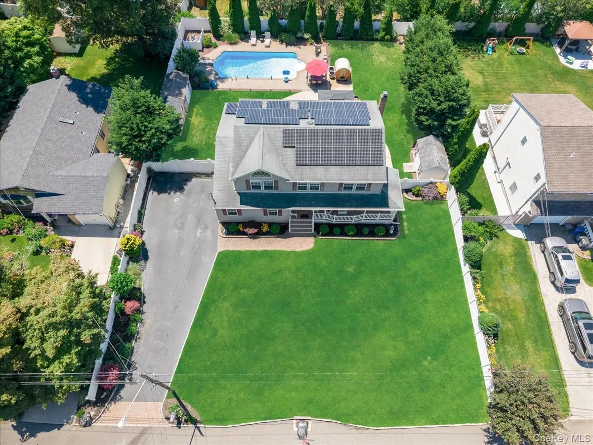 14 Tulip Avenue, Brookhaven, NY, 4 Bedrooms Bedrooms, 10 Rooms Rooms,2 BathroomsBathrooms,Residential,For Rent,Tulip,0,1017365 14 Tulip Avenue, Brookhaven, NY, 4 Bedrooms Bedrooms, 10 Rooms Rooms,2 BathroomsBathrooms,Residential,For Rent,Tulip,0,1017365