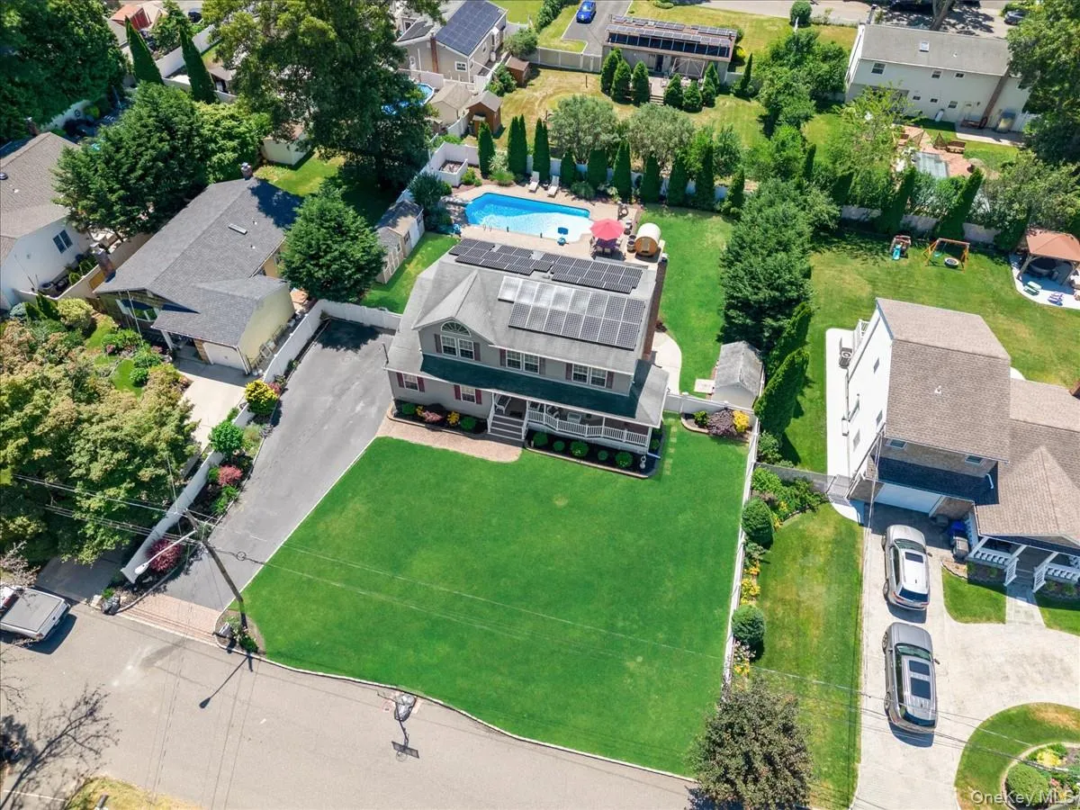 14 Tulip Avenue, Brookhaven, NY, 4 Bedrooms Bedrooms, 10 Rooms Rooms,2 BathroomsBathrooms,Residential,For Rent,Tulip,0,1017365 14 Tulip Avenue, Brookhaven, NY, 4 Bedrooms Bedrooms, 10 Rooms Rooms,2 BathroomsBathrooms,Residential,For Rent,Tulip,0,1017365