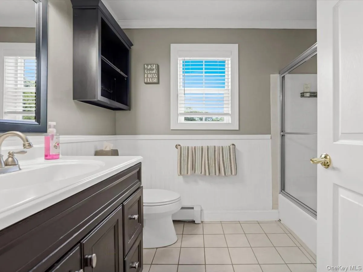 14 Tulip Avenue, Brookhaven, NY, 4 Bedrooms Bedrooms, 10 Rooms Rooms,2 BathroomsBathrooms,Residential,For Rent,Tulip,0,1017365 14 Tulip Avenue, Brookhaven, NY, 4 Bedrooms Bedrooms, 10 Rooms Rooms,2 BathroomsBathrooms,Residential,For Rent,Tulip,0,1017365