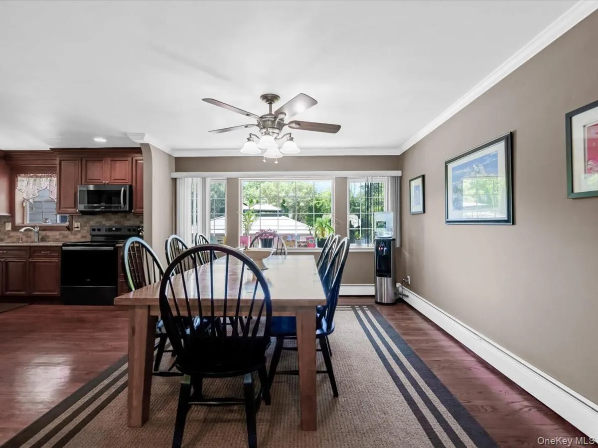 14 Tulip Avenue, Brookhaven, NY, 4 Bedrooms Bedrooms, 10 Rooms Rooms,2 BathroomsBathrooms,Residential,For Rent,Tulip,0,1017365 14 Tulip Avenue, Brookhaven, NY, 4 Bedrooms Bedrooms, 10 Rooms Rooms,2 BathroomsBathrooms,Residential,For Rent,Tulip,0,1017365