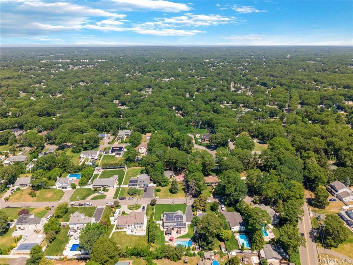 14 Tulip Avenue, Brookhaven, NY, 4 Bedrooms Bedrooms, 10 Rooms Rooms,2 BathroomsBathrooms,Residential,For Rent,Tulip,0,1017365 14 Tulip Avenue, Brookhaven, NY, 4 Bedrooms Bedrooms, 10 Rooms Rooms,2 BathroomsBathrooms,Residential,For Rent,Tulip,0,1017365