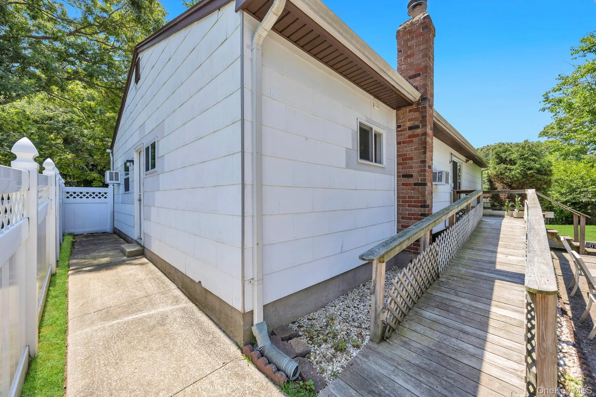 9 Daniel Court, Brookhaven, NY, 3 Bedrooms Bedrooms, 5 Rooms Rooms,2 BathroomsBathrooms,Residential,For Rent,Daniel,0,1017367 9 Daniel Court, Brookhaven, NY, 3 Bedrooms Bedrooms, 5 Rooms Rooms,2 BathroomsBathrooms,Residential,For Rent,Daniel,0,1017367