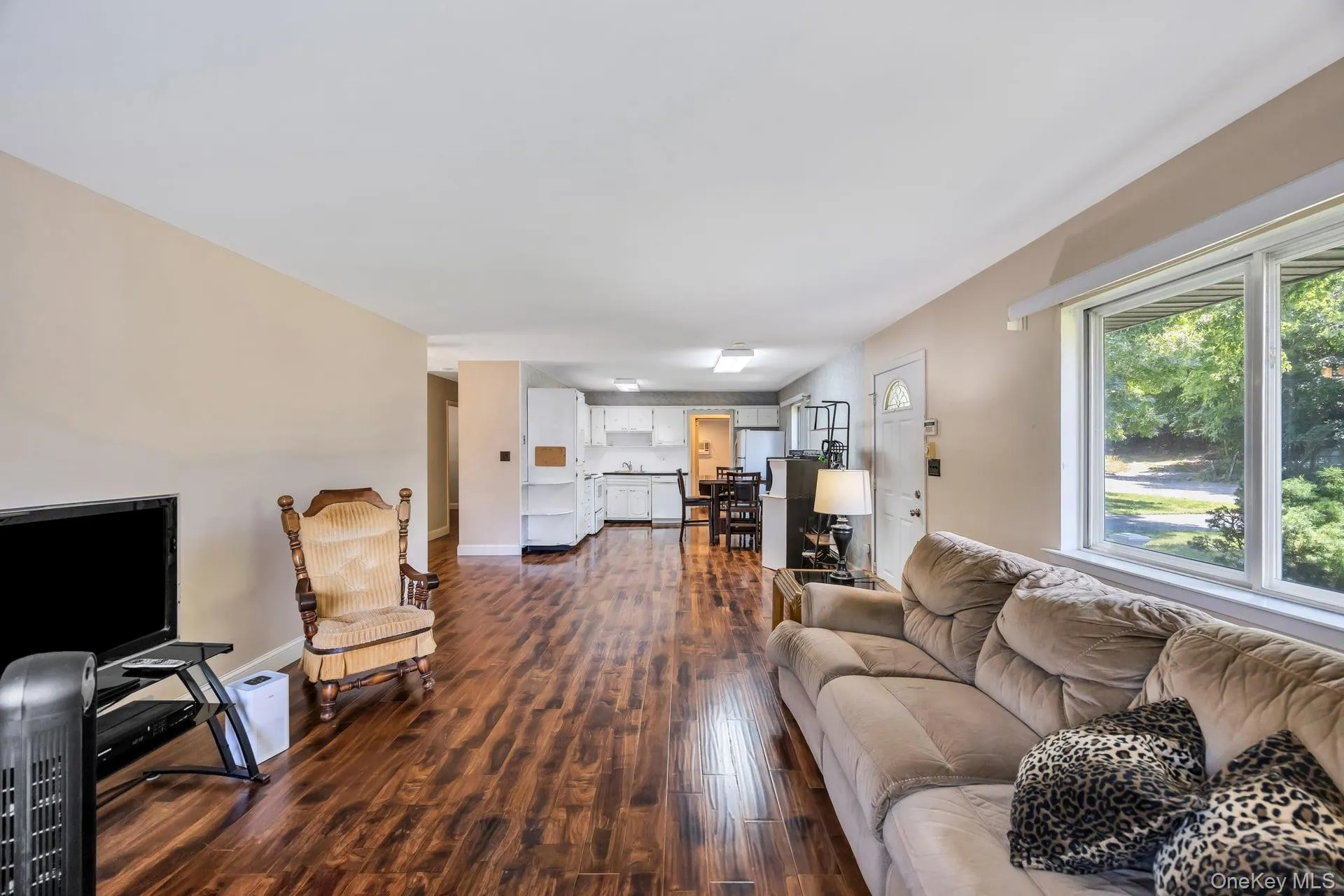 9 Daniel Court, Brookhaven, NY, 3 Bedrooms Bedrooms, 5 Rooms Rooms,2 BathroomsBathrooms,Residential,For Rent,Daniel,0,1017367 9 Daniel Court, Brookhaven, NY, 3 Bedrooms Bedrooms, 5 Rooms Rooms,2 BathroomsBathrooms,Residential,For Rent,Daniel,0,1017367