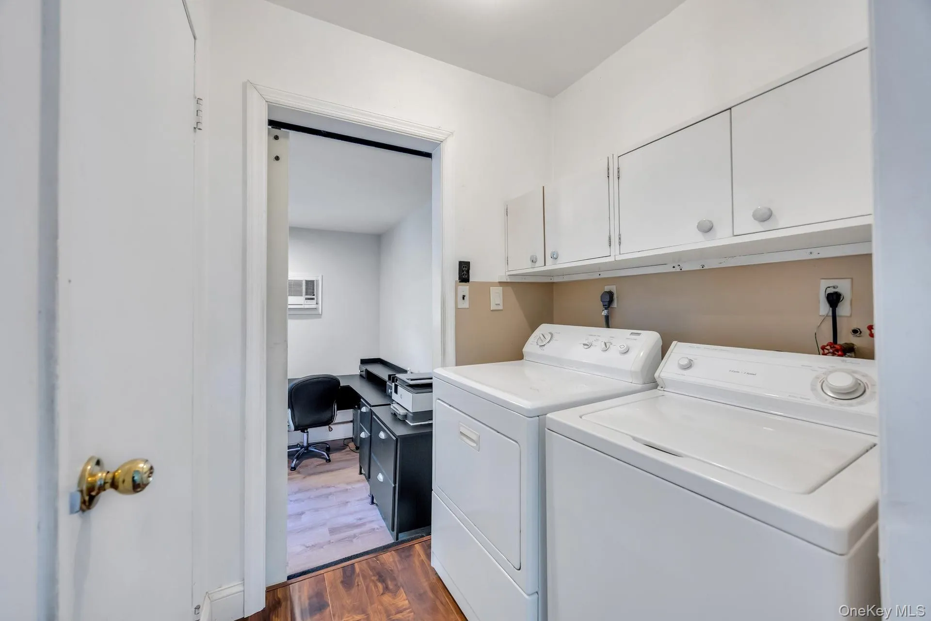 9 Daniel Court, Brookhaven, NY, 3 Bedrooms Bedrooms, 5 Rooms Rooms,2 BathroomsBathrooms,Residential,For Rent,Daniel,0,1017367 9 Daniel Court, Brookhaven, NY, 3 Bedrooms Bedrooms, 5 Rooms Rooms,2 BathroomsBathrooms,Residential,For Rent,Daniel,0,1017367