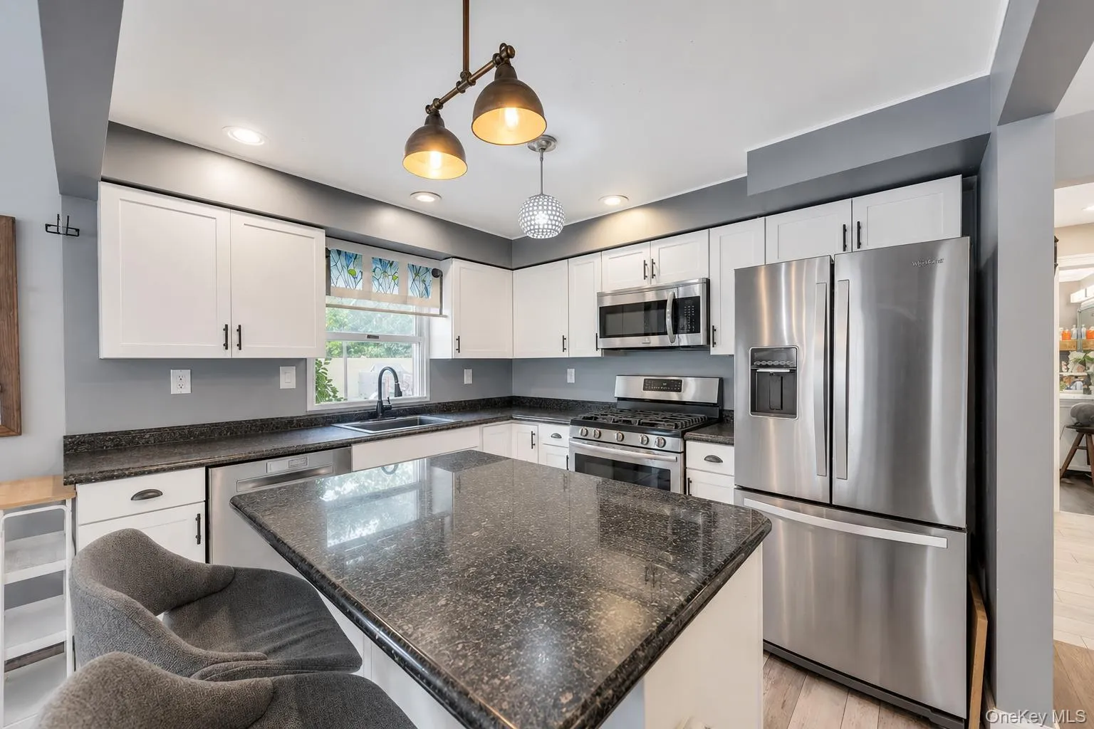 115 Dahlia Drive, Brookhaven, NY, 4 Bedrooms Bedrooms, 7 Rooms Rooms,2 BathroomsBathrooms,Residential,For Rent,Dahlia,0,KEY1017368 115 Dahlia Drive, Brookhaven, NY, 4 Bedrooms Bedrooms, 7 Rooms Rooms,2 BathroomsBathrooms,Residential,For Rent,Dahlia,0,KEY1017368