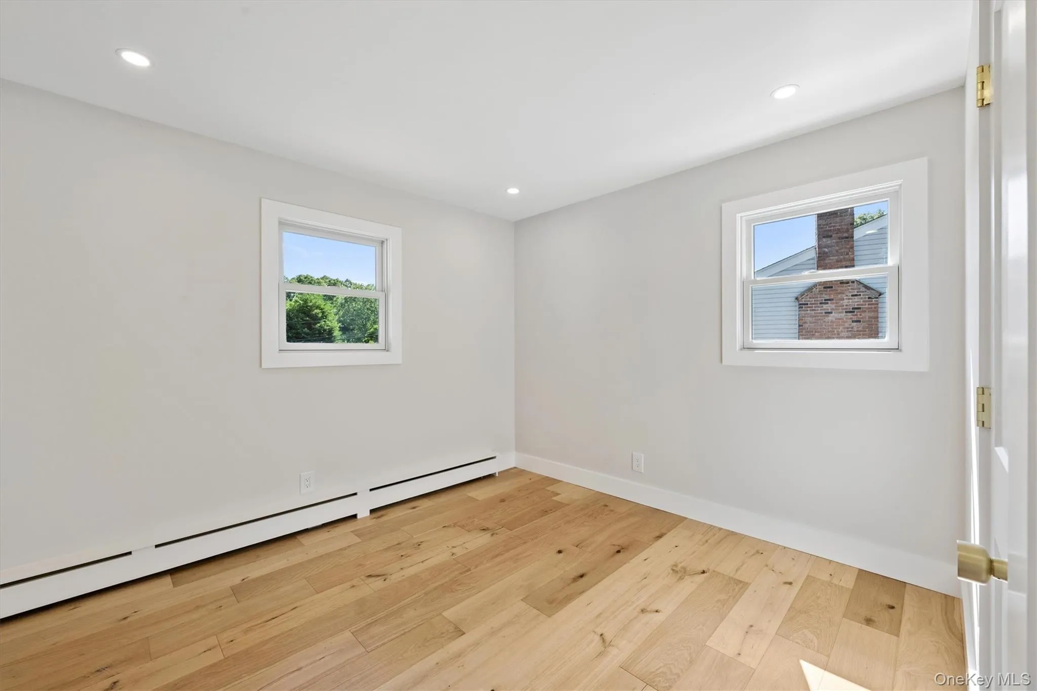 20 Camelia Place, Smithtown, NY, 4 Bedrooms Bedrooms, 8 Rooms Rooms,2 BathroomsBathrooms,Residential,For Rent,Camelia,0,KEY1017370 20 Camelia Place, Smithtown, NY, 4 Bedrooms Bedrooms, 8 Rooms Rooms,2 BathroomsBathrooms,Residential,For Rent,Camelia,0,KEY1017370