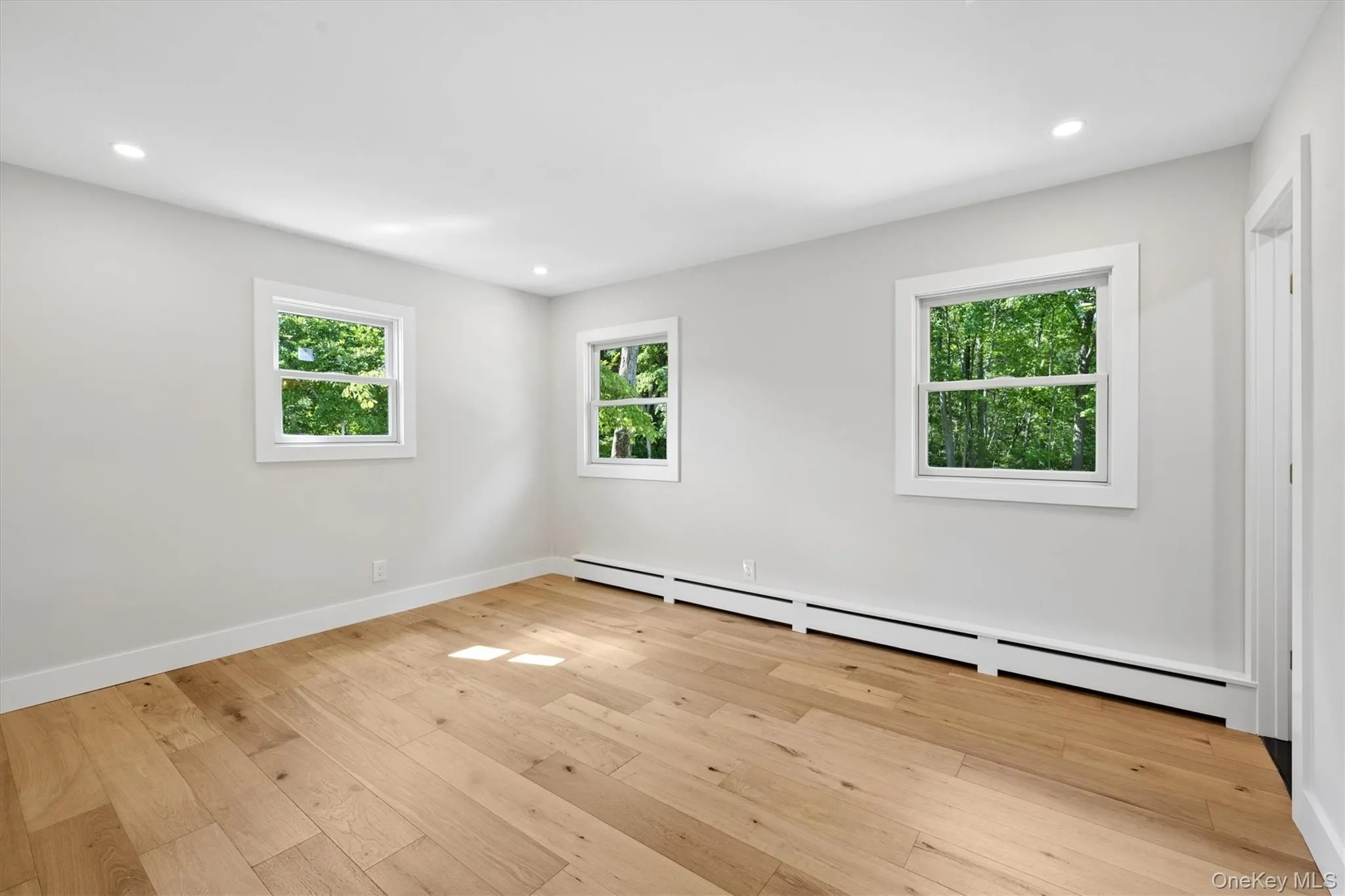 20 Camelia Place, Smithtown, NY, 4 Bedrooms Bedrooms, 8 Rooms Rooms,2 BathroomsBathrooms,Residential,For Rent,Camelia,0,KEY1017370 20 Camelia Place, Smithtown, NY, 4 Bedrooms Bedrooms, 8 Rooms Rooms,2 BathroomsBathrooms,Residential,For Rent,Camelia,0,KEY1017370