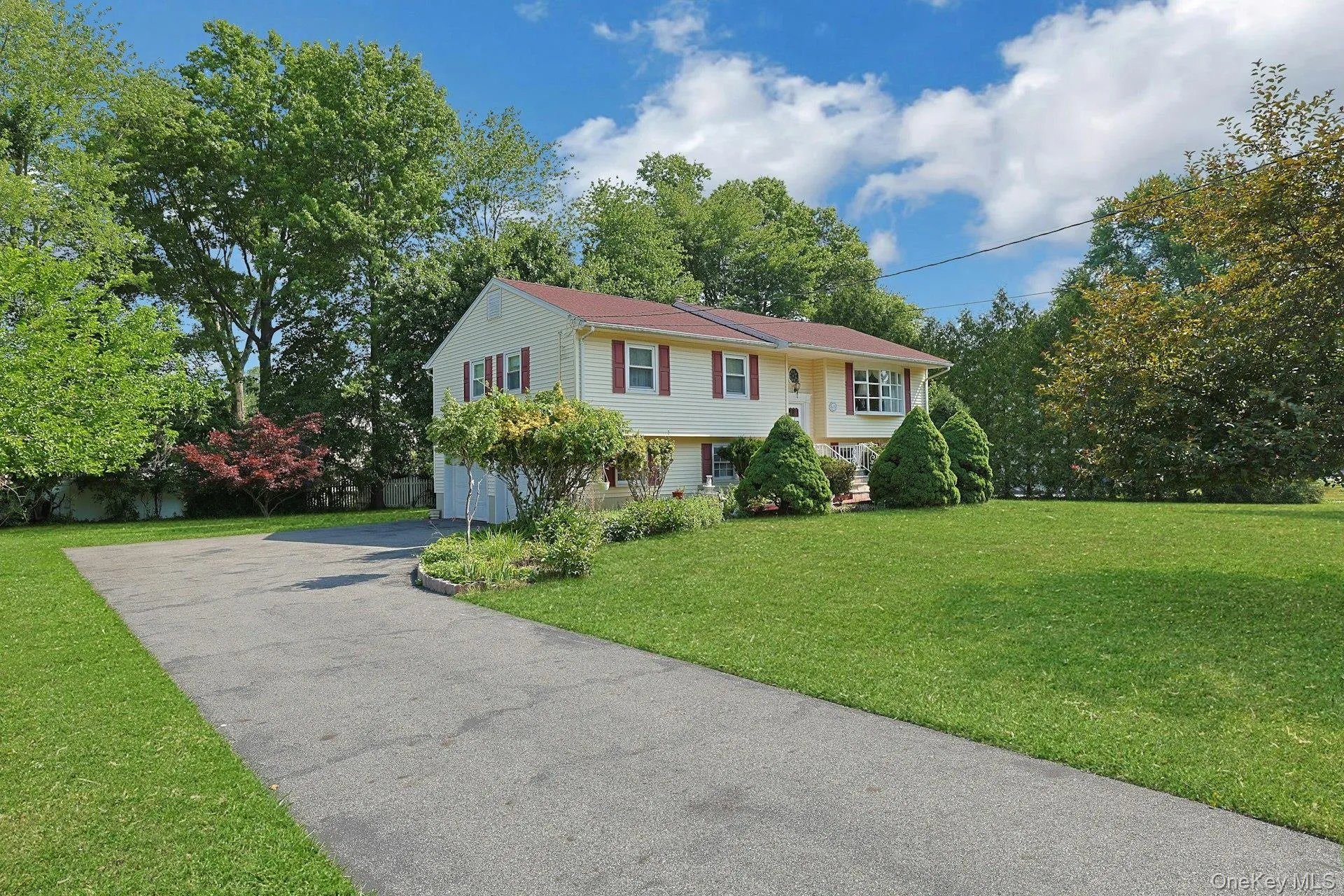 635 Gilbert Avenue, Orangetown, NY, 3 Bedrooms Bedrooms, 7 Rooms Rooms,2 BathroomsBathrooms,Residential,For Rent,Gilbert,0,1017371 635 Gilbert Avenue, Orangetown, NY, 3 Bedrooms Bedrooms, 7 Rooms Rooms,2 BathroomsBathrooms,Residential,For Rent,Gilbert,0,1017371