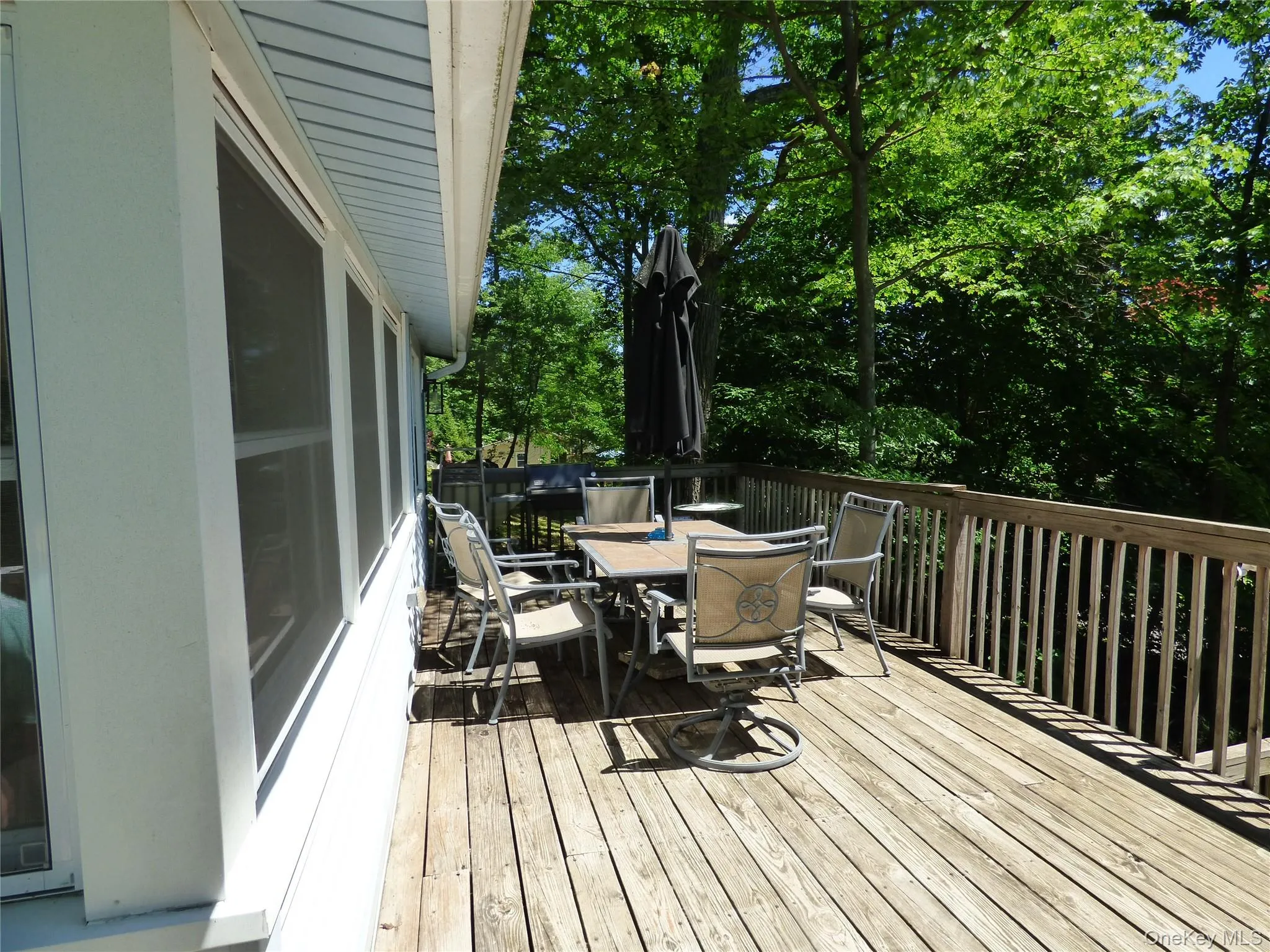 Wrap around deck Wrap around deck