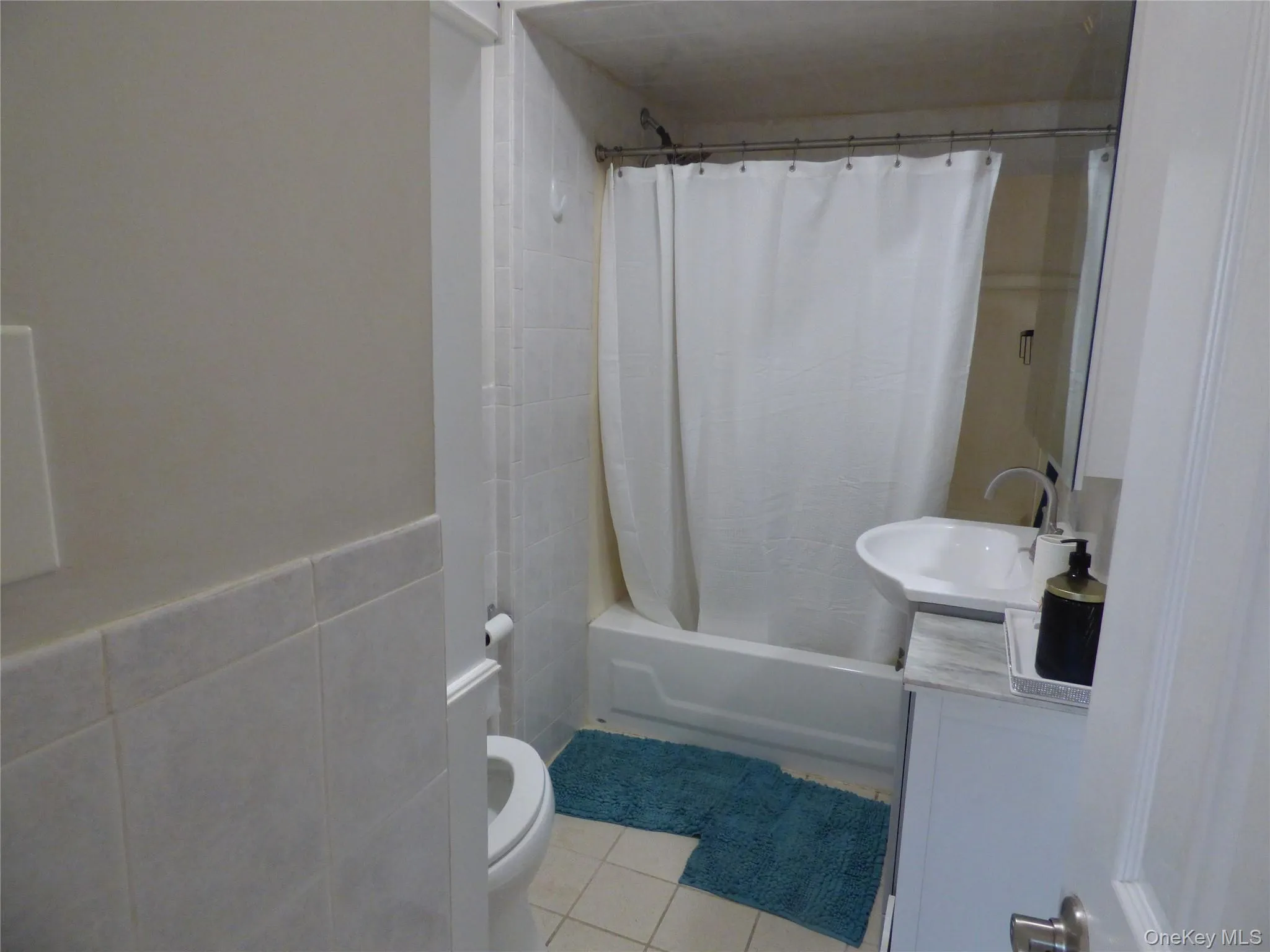 156 Brook Trail, Warwick (town), NY, 2 Bedrooms Bedrooms, 4 Rooms Rooms,1 BathroomBathrooms,Residential Lease,For Rent,Brook,0,1017372 156 Brook Trail, Warwick (town), NY, 2 Bedrooms Bedrooms, 4 Rooms Rooms,1 BathroomBathrooms,Residential Lease,For Rent,Brook,0,1017372